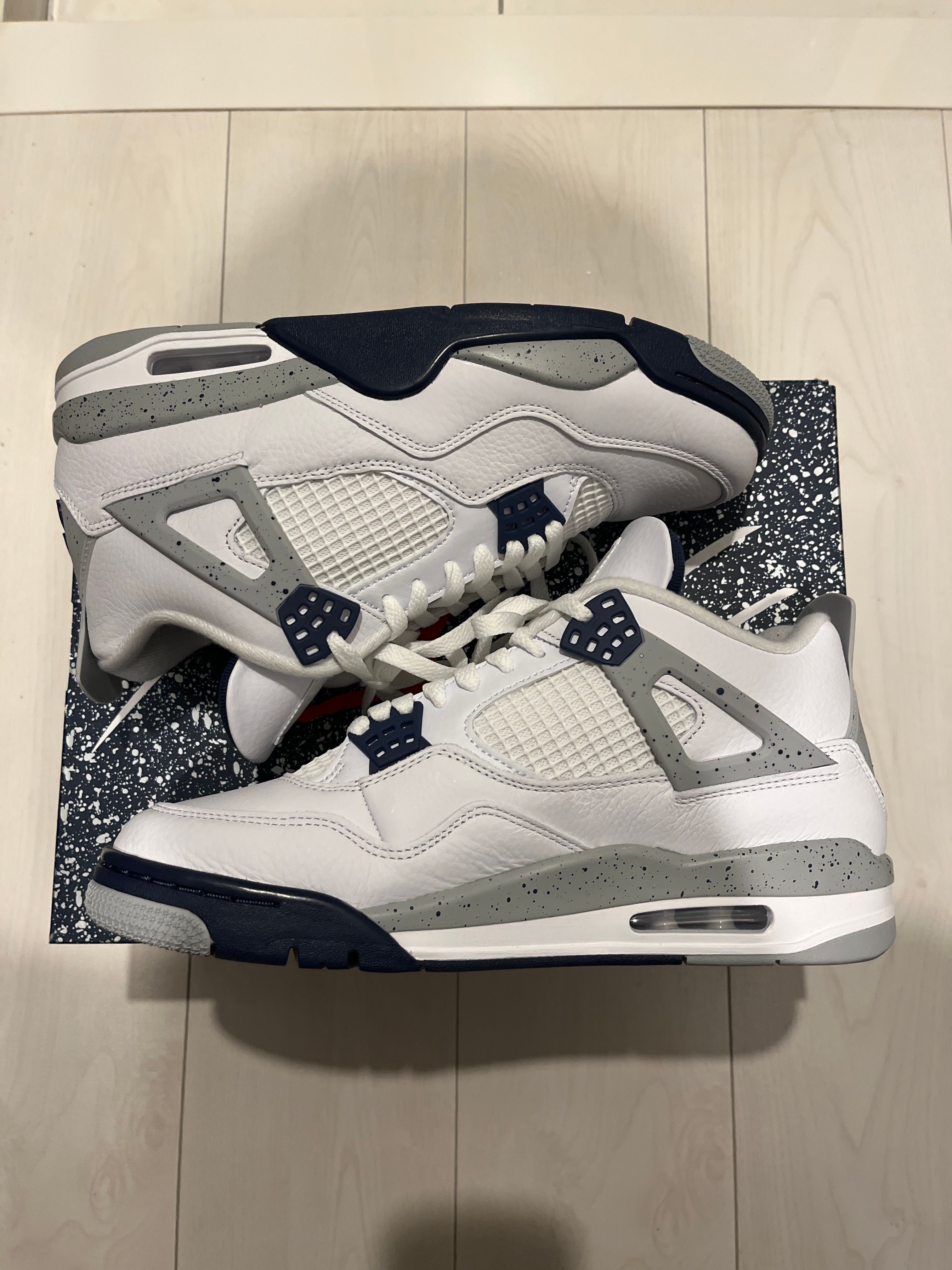 Nike Air Jordan 4 "Midnight Navy"