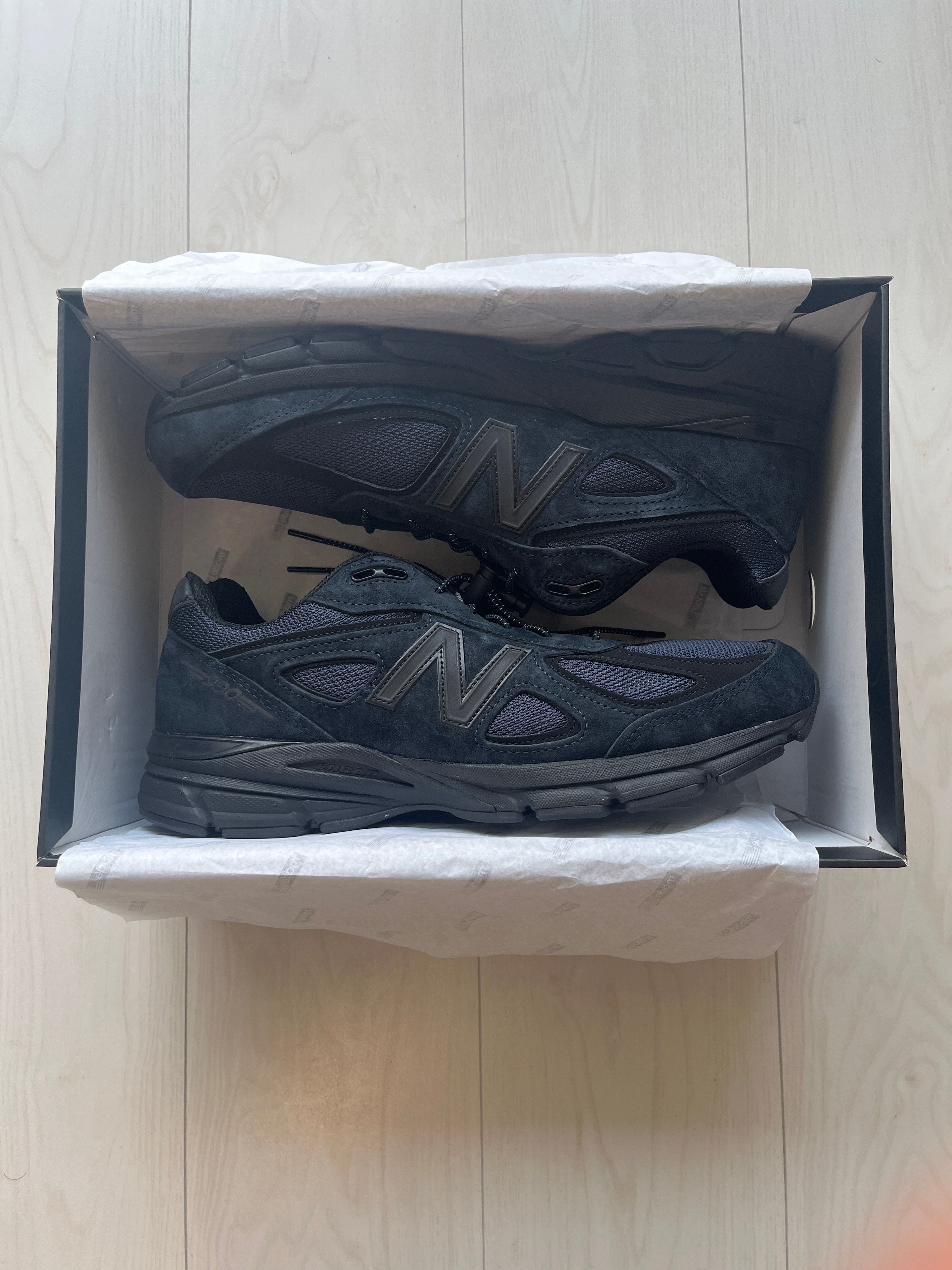 JJJJound × New Balance 990V4 "Navy"