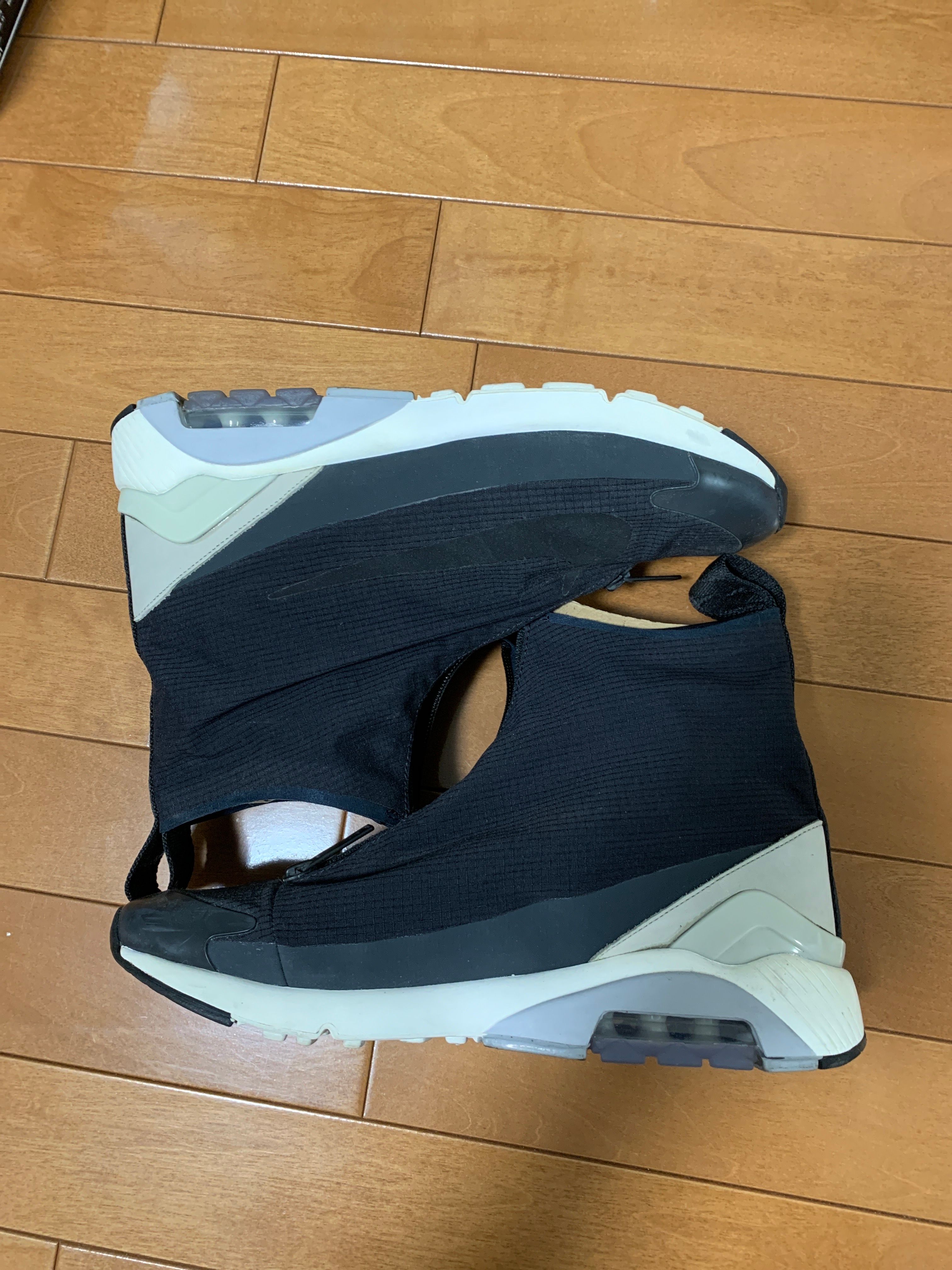 AMBUSH® × NIKE AIR MAX 180 HIGH BLACK