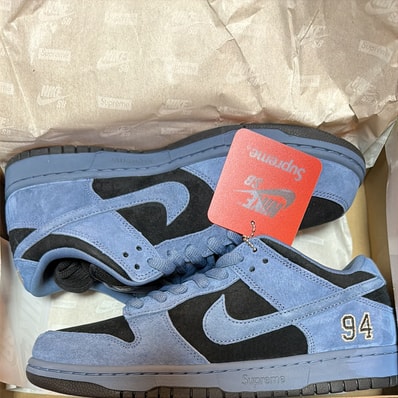 Supreme × Nike SB Dunk Low "Ocean Fog" (North America Exclusive) (25FW Week2)