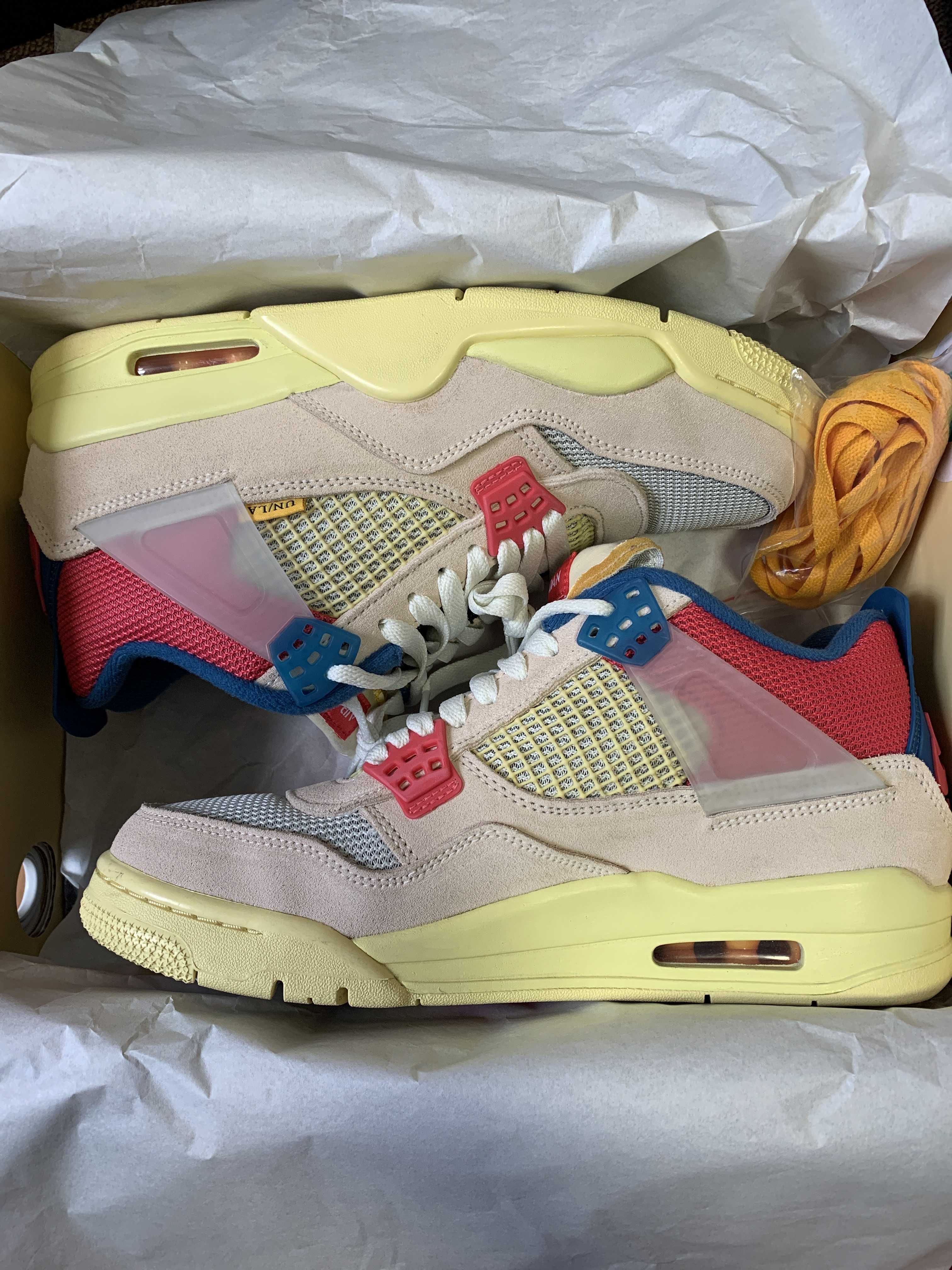 UNION × Nike Air Jordan 4 SP "Guava Ice/Light Fusion Red"