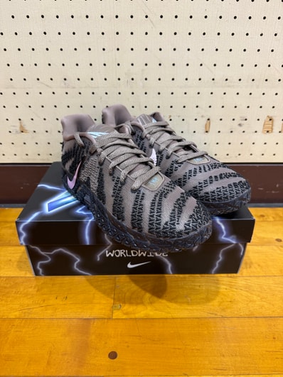 Nike Ja 3 "Showstopper" (HF2793-200/HF2794-200)