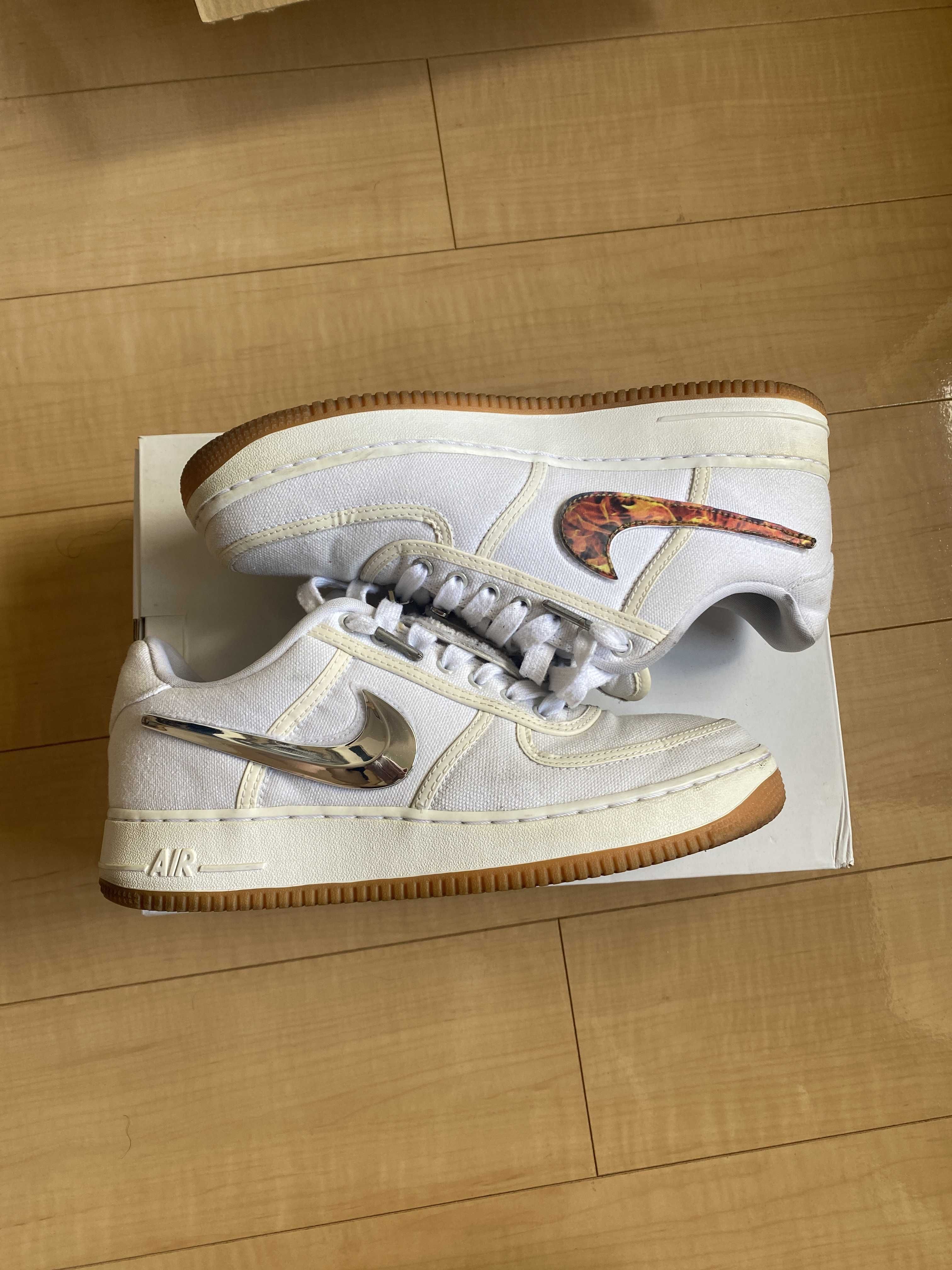 Travis Scott × Nike Air Force 1 Low  (AF100)