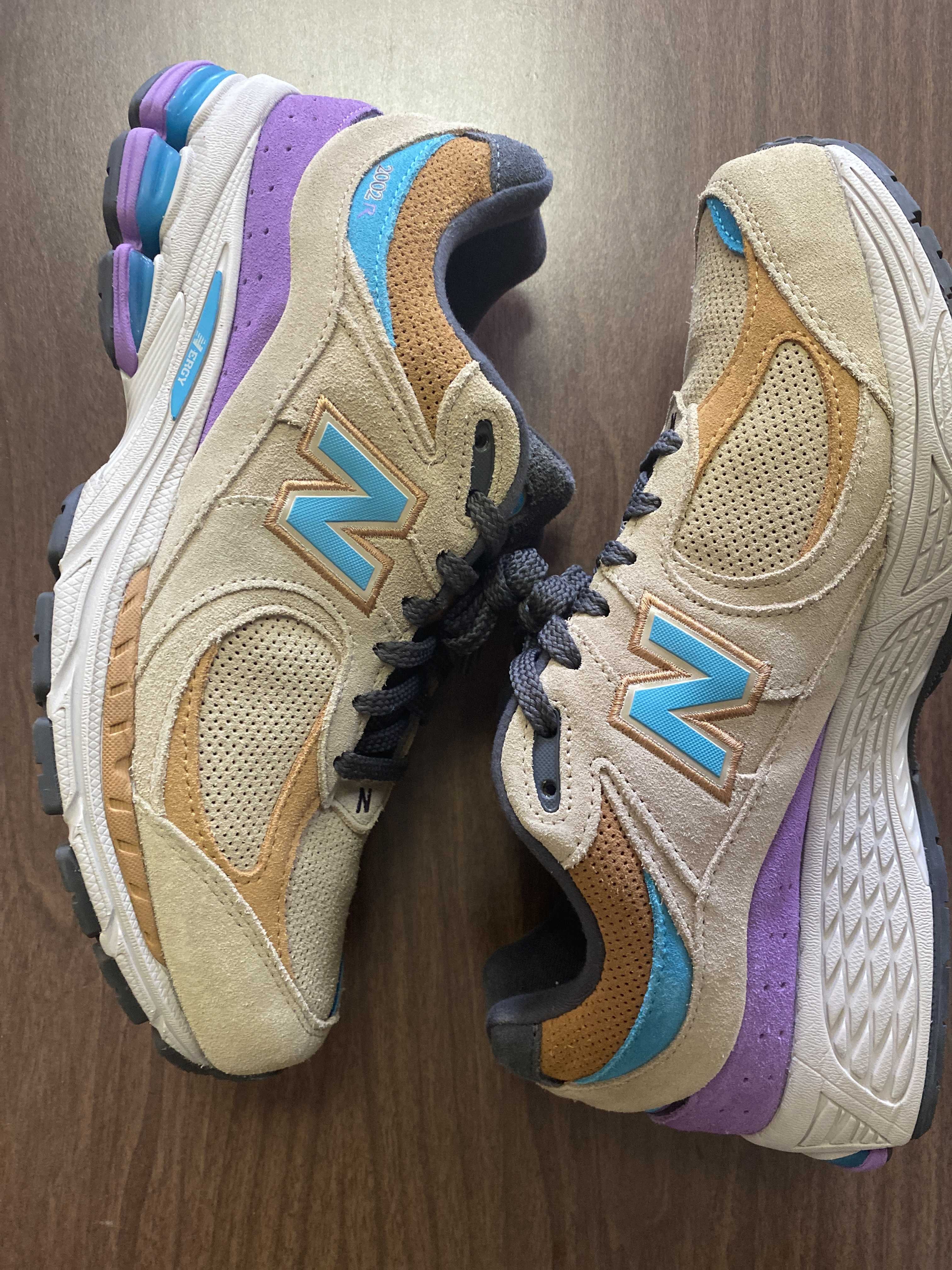 New Balance 2002R "Beige/Purple"