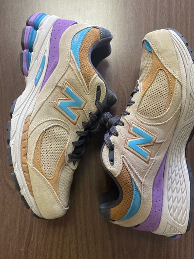 New Balance 2002R "Beige/Purple"