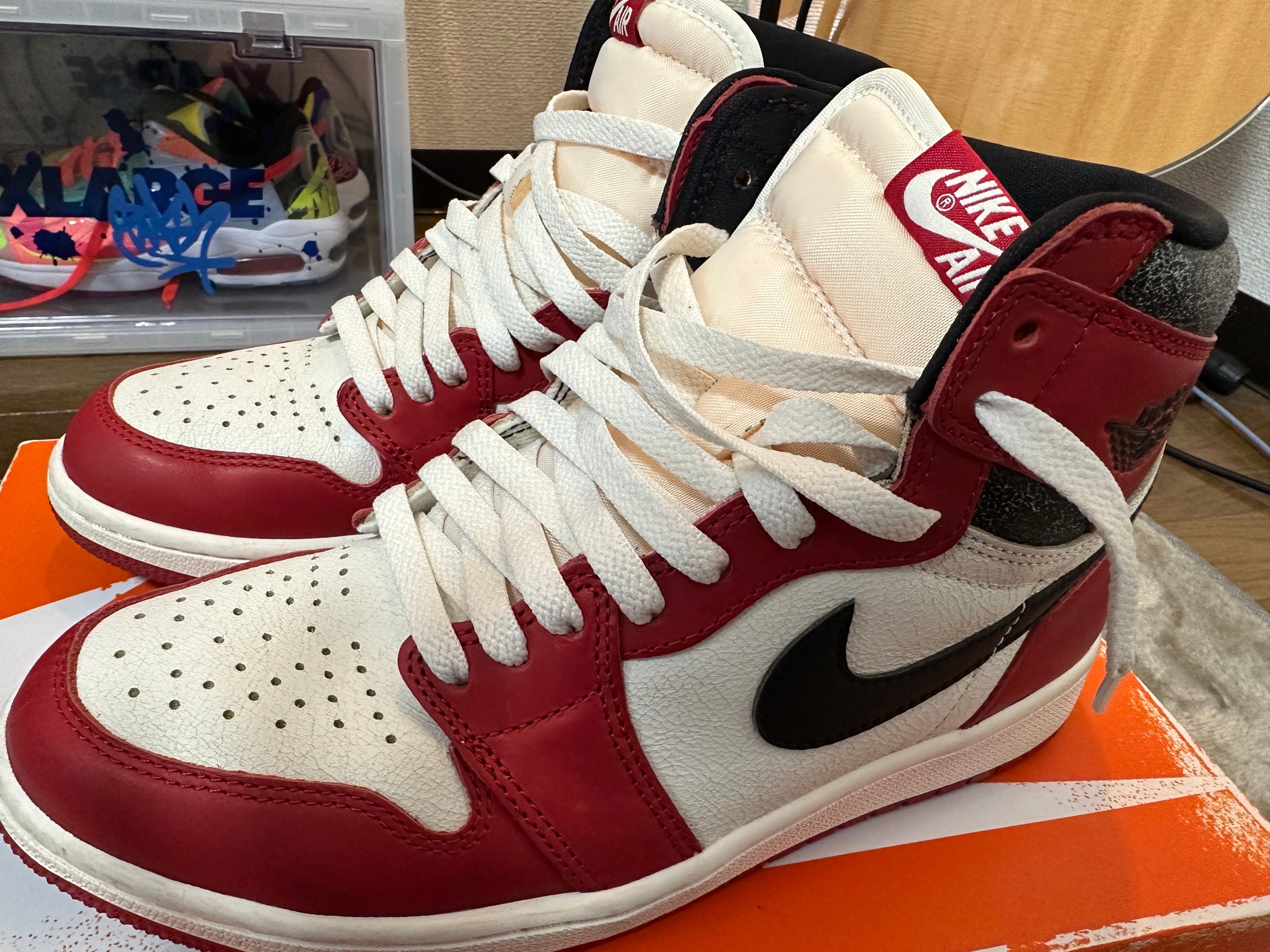 Nike Air Jordan 1 High OG "Lost & Found/Chicago"