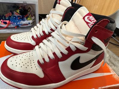 Nike Air Jordan 1 High OG "Lost & Found/Chicago"