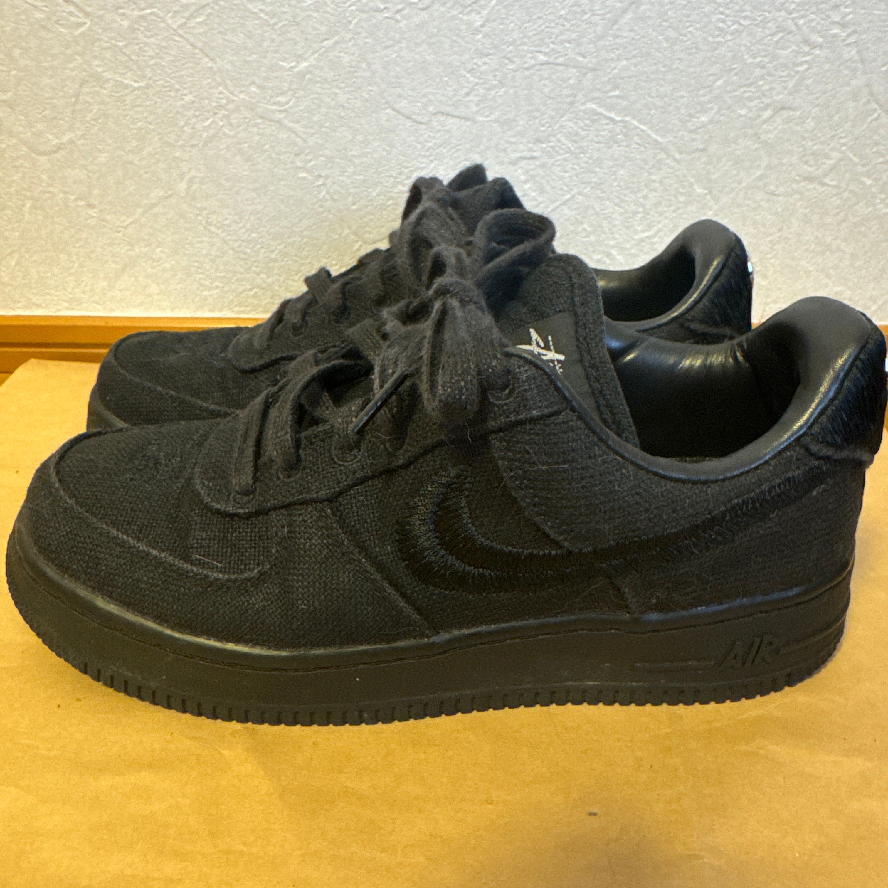 【新品未使用】ステューシー×ナイキ エア フォース1 ロー トリプルブラック NIKE ナイキ エアフォース 1 ロー ステューシー AIR FORCE LOW