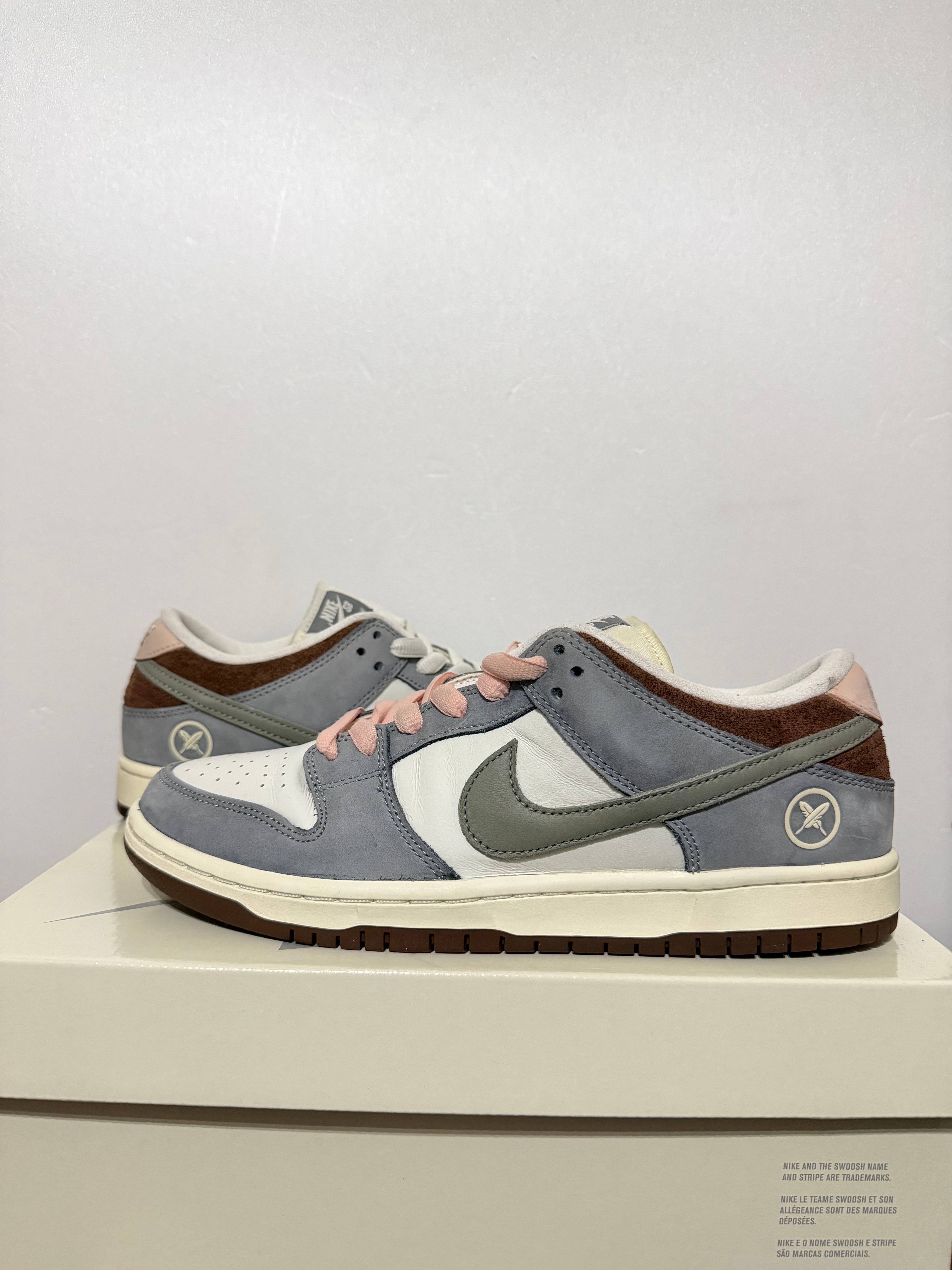 28㎝　堀米 雄斗✖️ナイキSBダンクロー　ウルフグレー 国内8月25日/29日発売予定】 堀米 雄斗 × ナイキ SB ダンク ロー