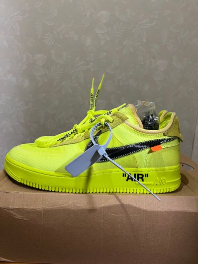 Off-White × Nike Air Force 1 Low "Volt"
