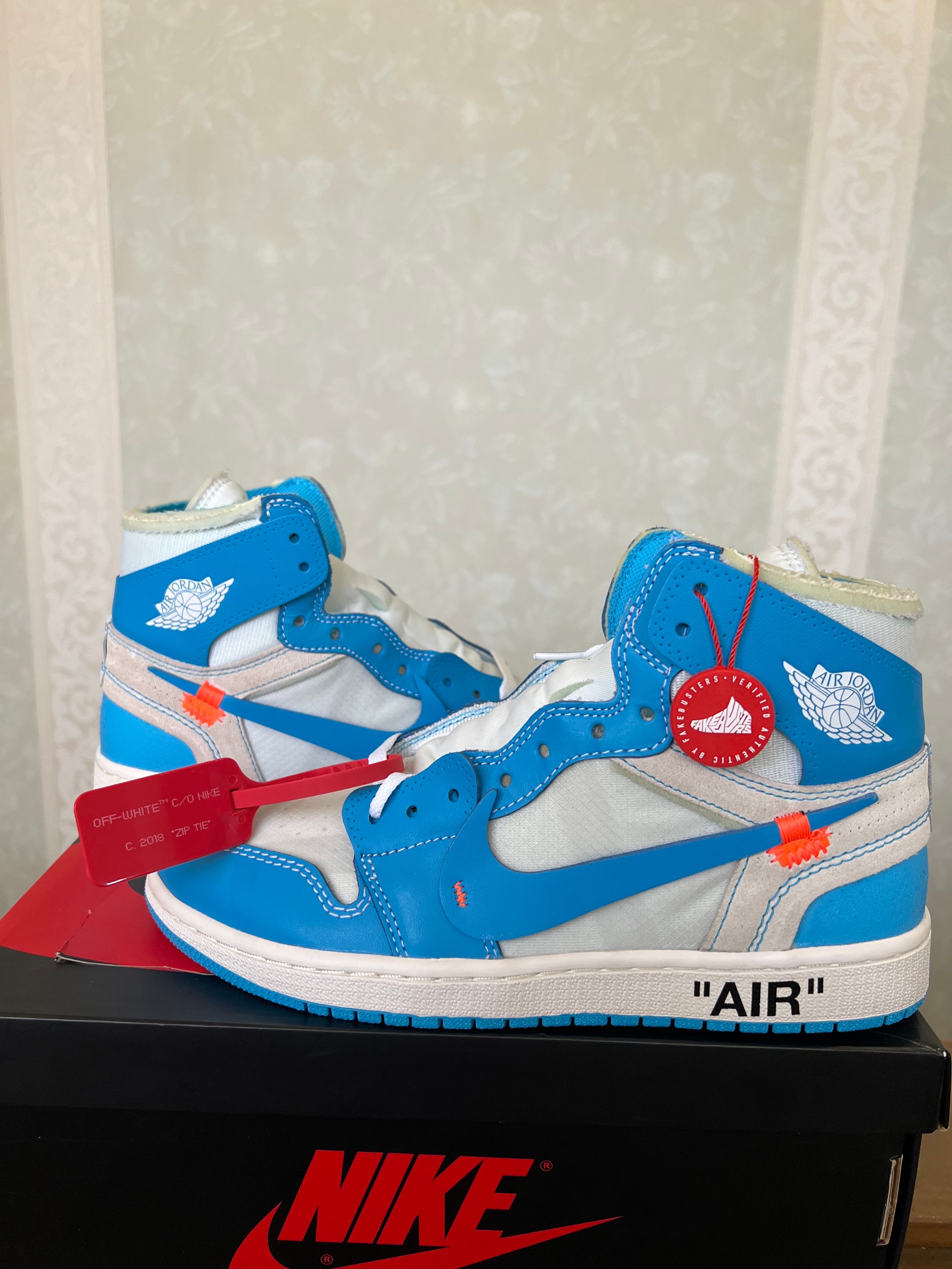 Off-White × Nike Air Jordan 1 High UNC "White/Dark Powder Blue"