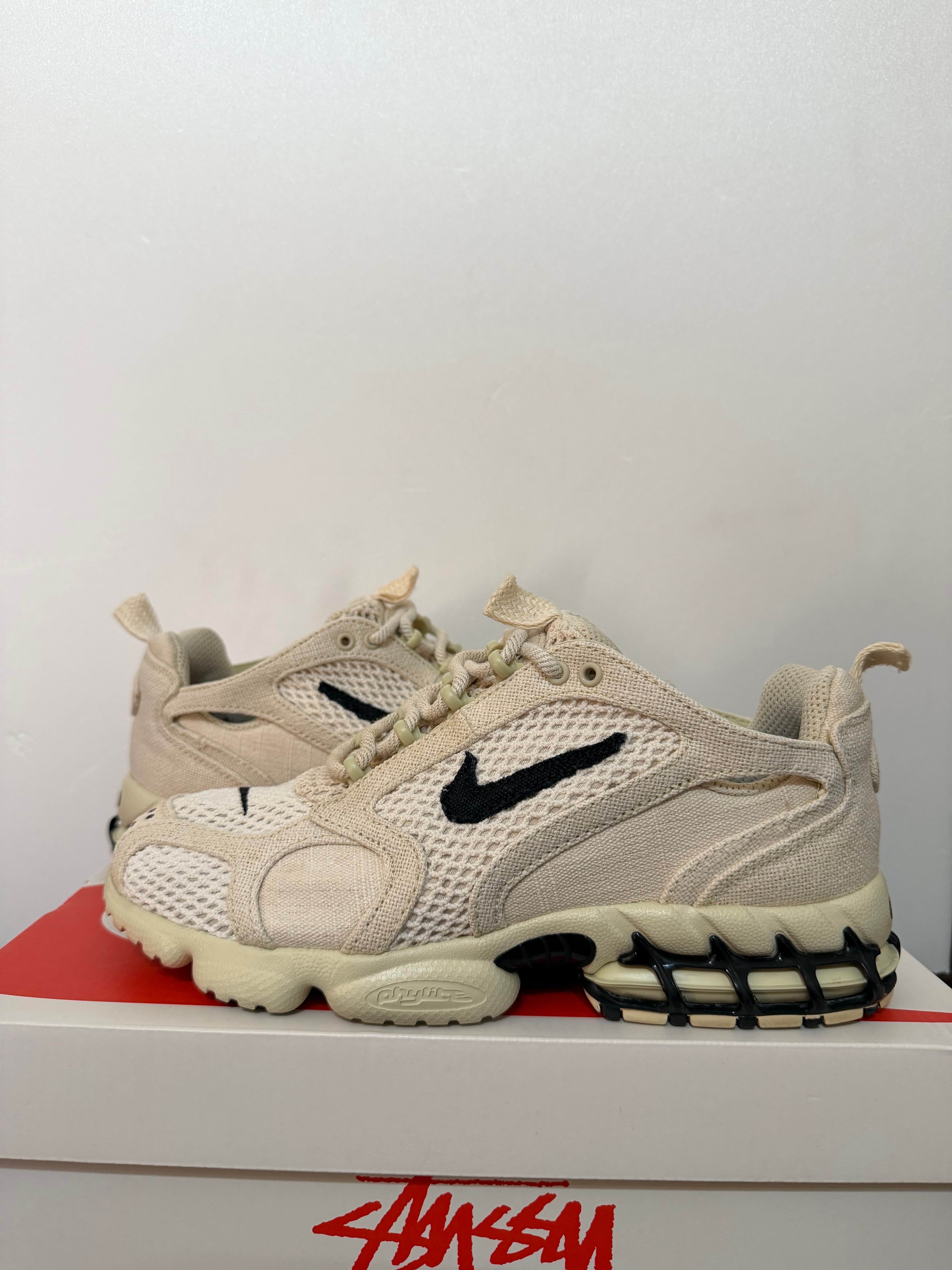 Stussy × Nike Air Zoom Spiridon CG 2 "Fossil/Black"