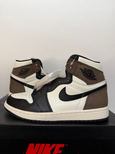 Nike Air Jordan 1 High OG "Sail/Dark Mocha/Black"