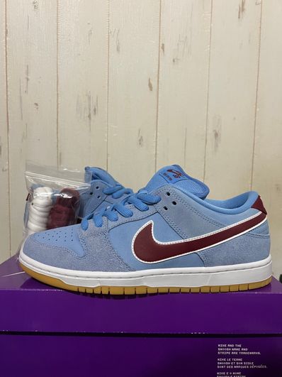 Nike SB Dunk Low Pro "Philadelphia Phillies/Valor Blue and Team Maroon"