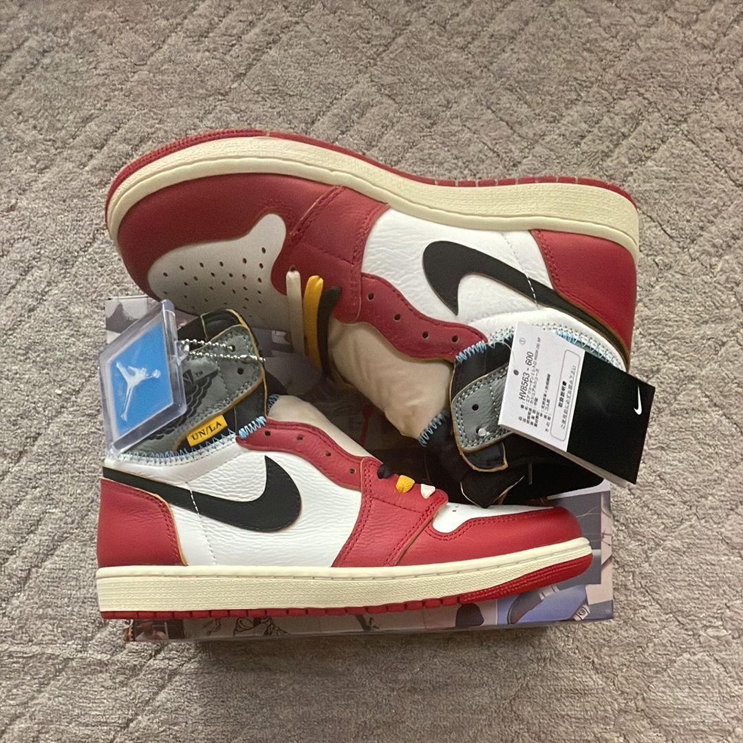 UNION × Nike Air Jordan 1 Retro High OG "Chicago/Shadow"