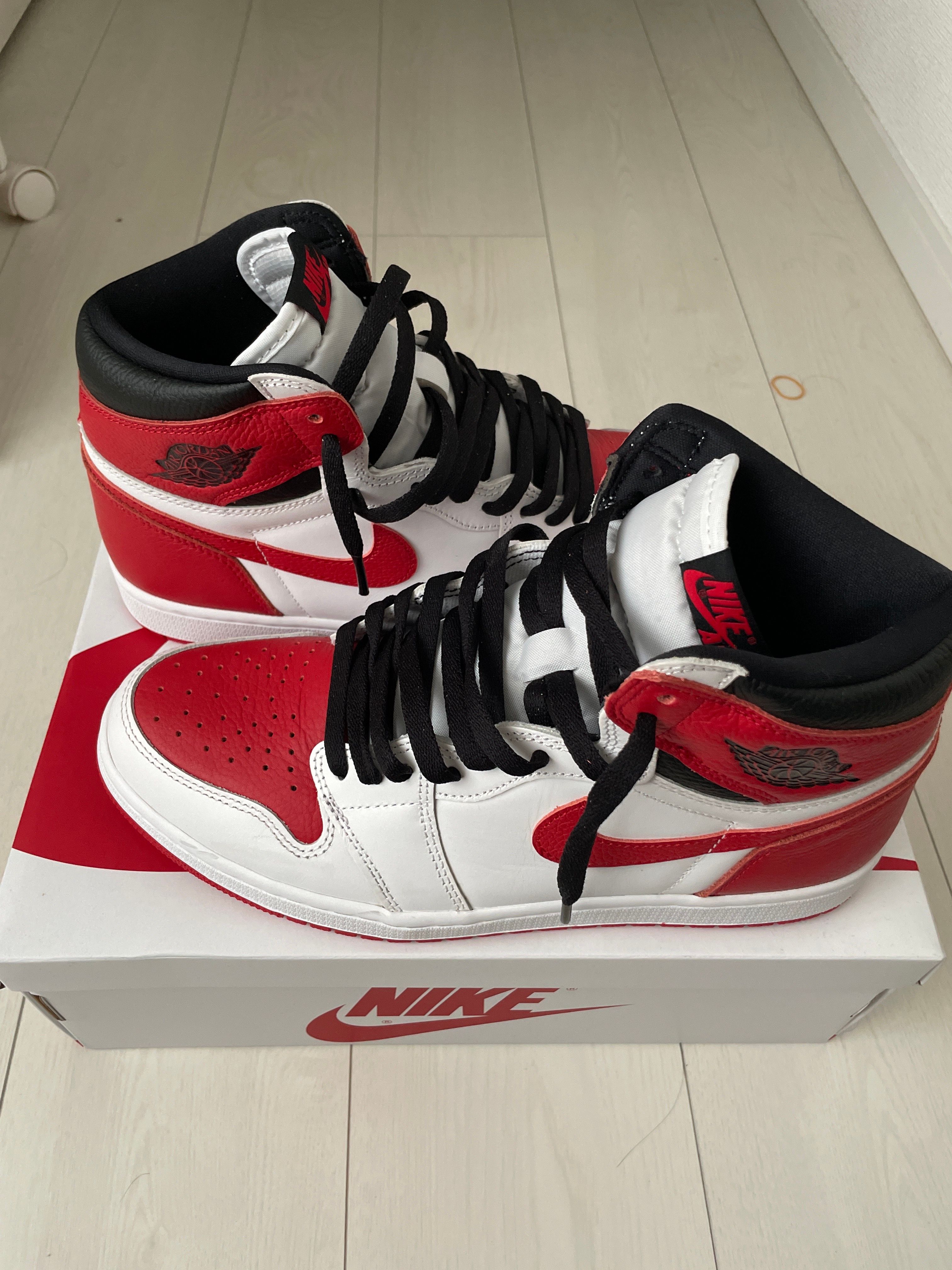 Nike Air Jordan 1 High OG "Heritage"