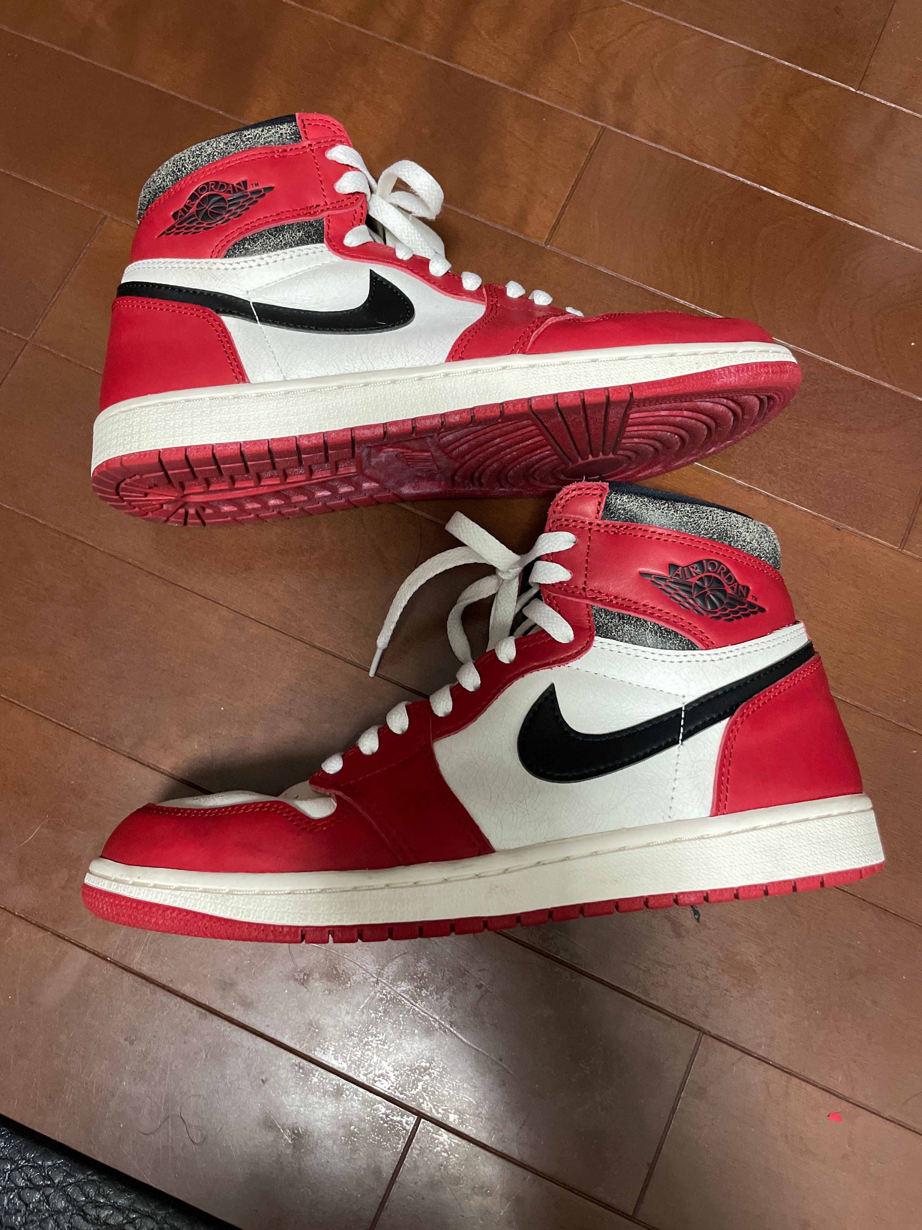 Nike Air Jordan 1 High OG "Lost & Found/Chicago"