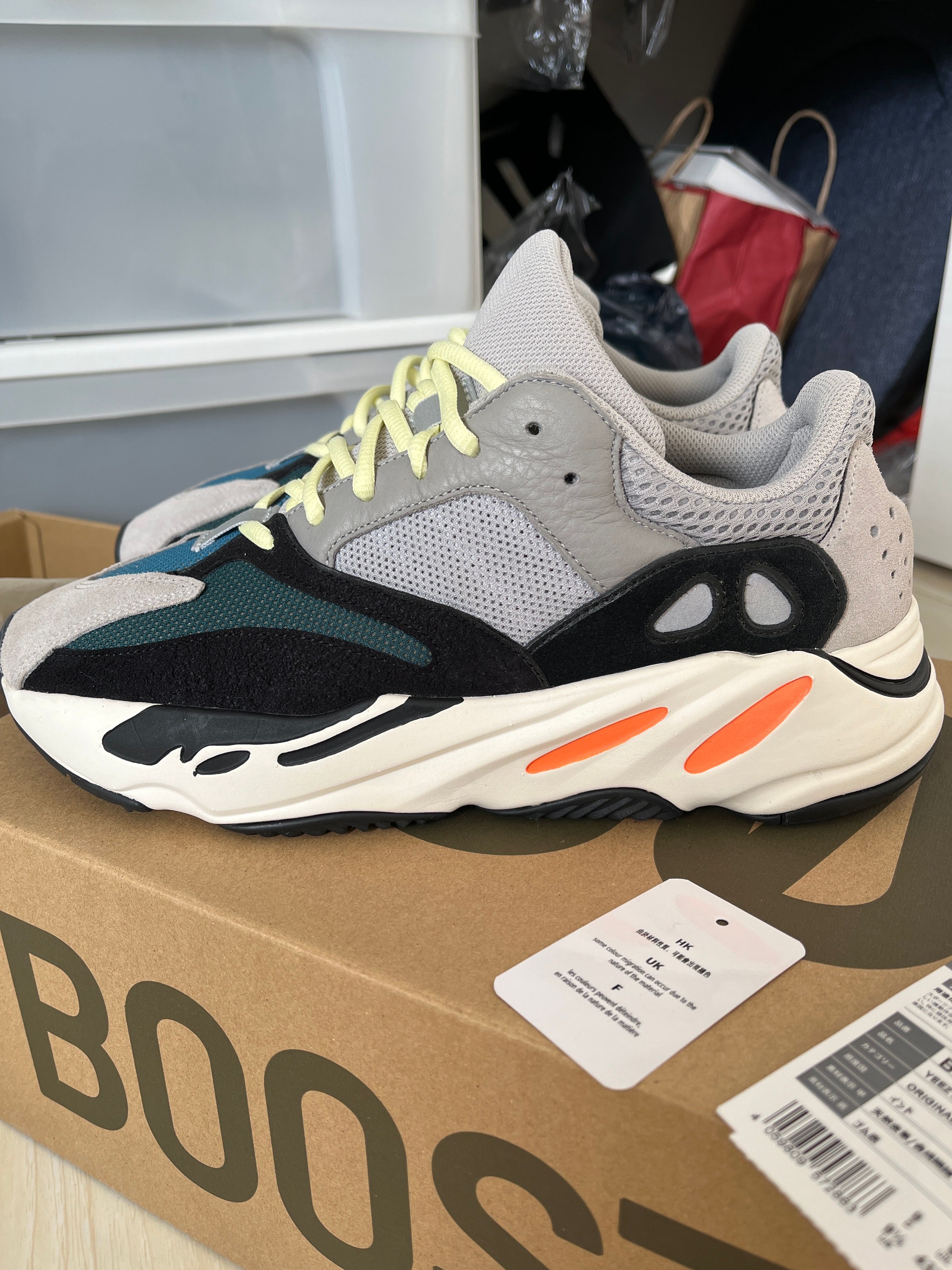 adidas YEEZY Boost 700 "Wave Runner"