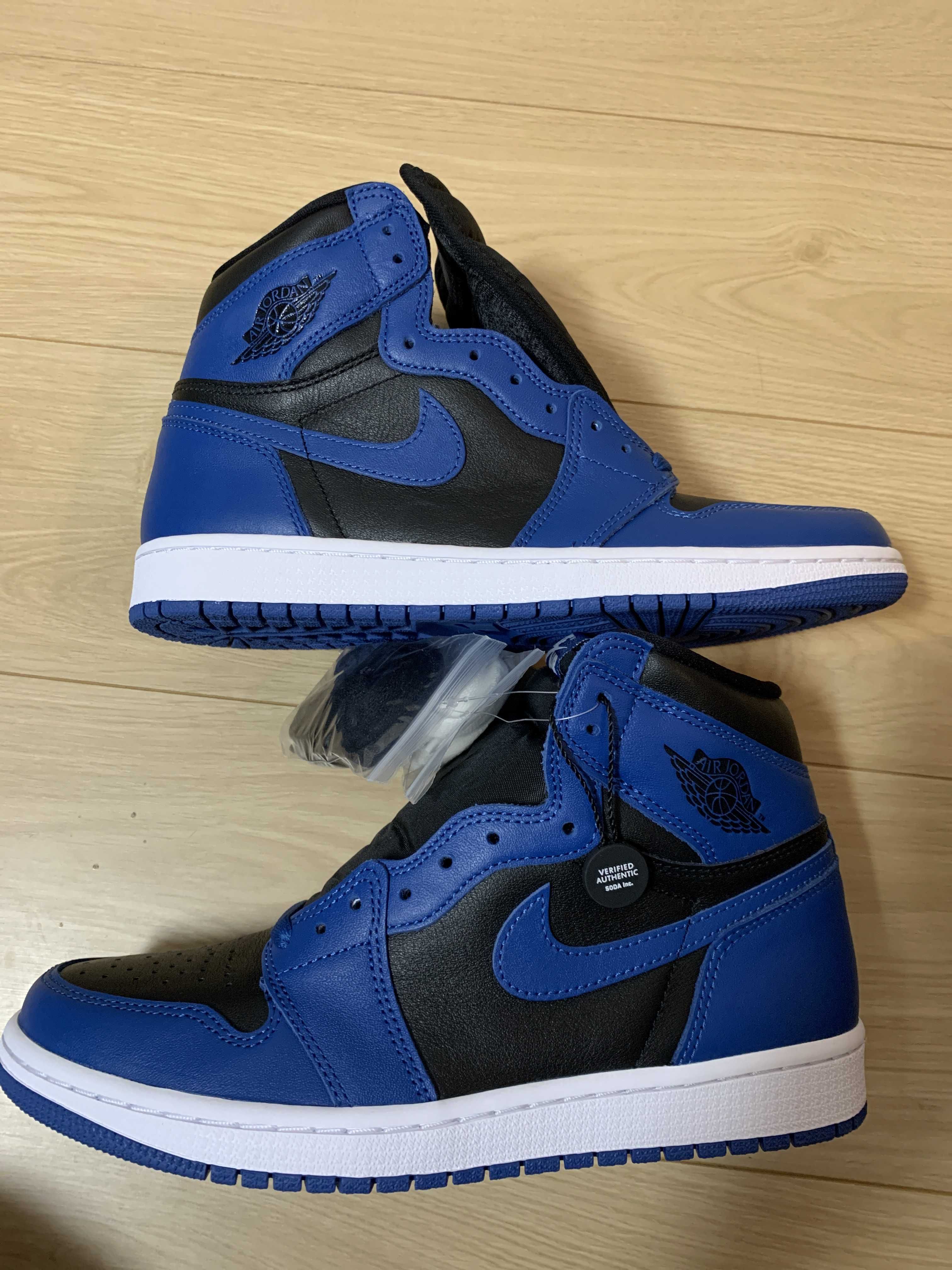 Nike Air Jordan 1 Retro High OG "Dark Marina Blue"