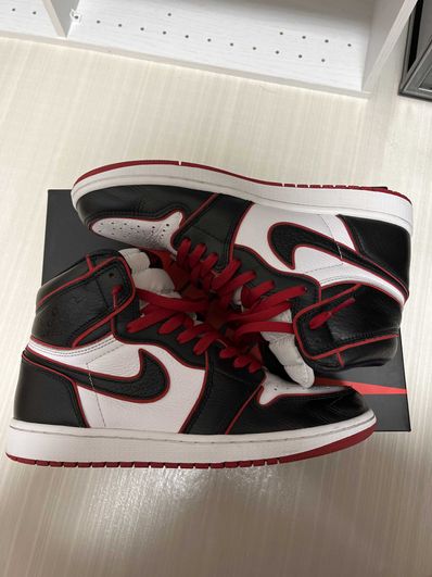 Nike Air Jordan 1 Retro High OG "Blood Line"