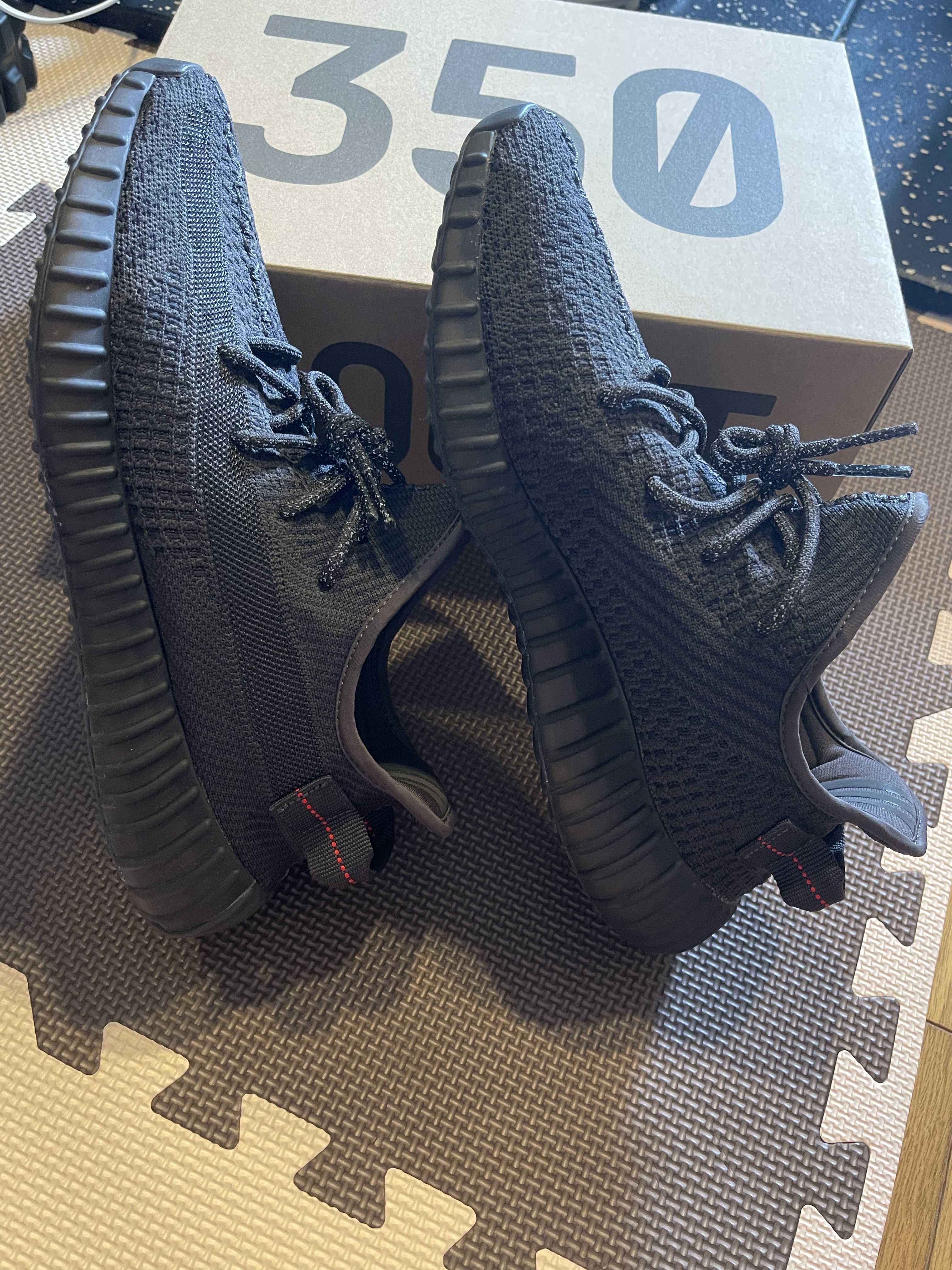 adidas YEEZY Boost 350 V2 "Black"