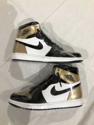 Nike Air Jordan 1 Retro High OG NRG "Gold Toe"