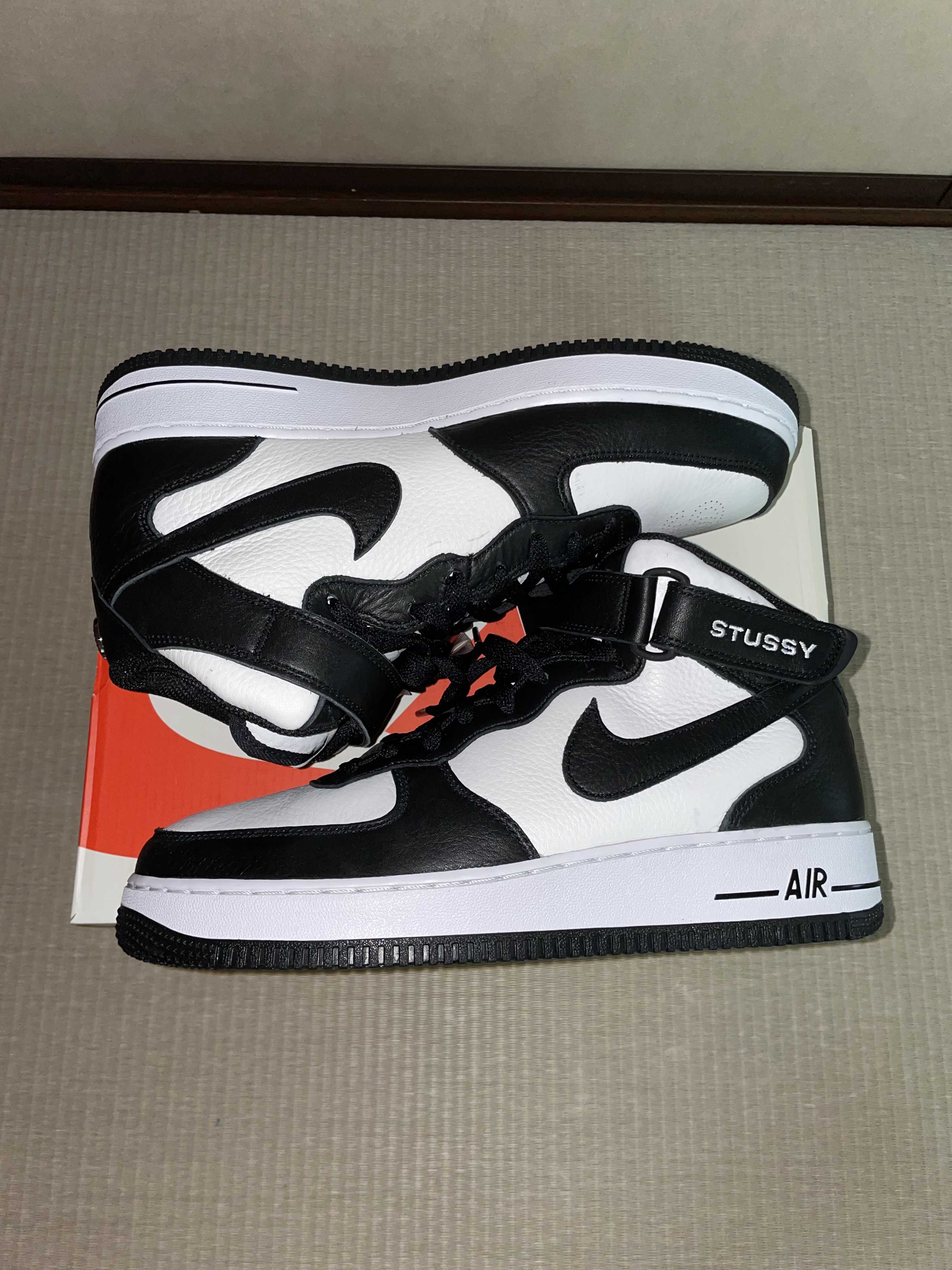 Stussy × Nike Air Force 1 Mid "Black and Light Bone"
