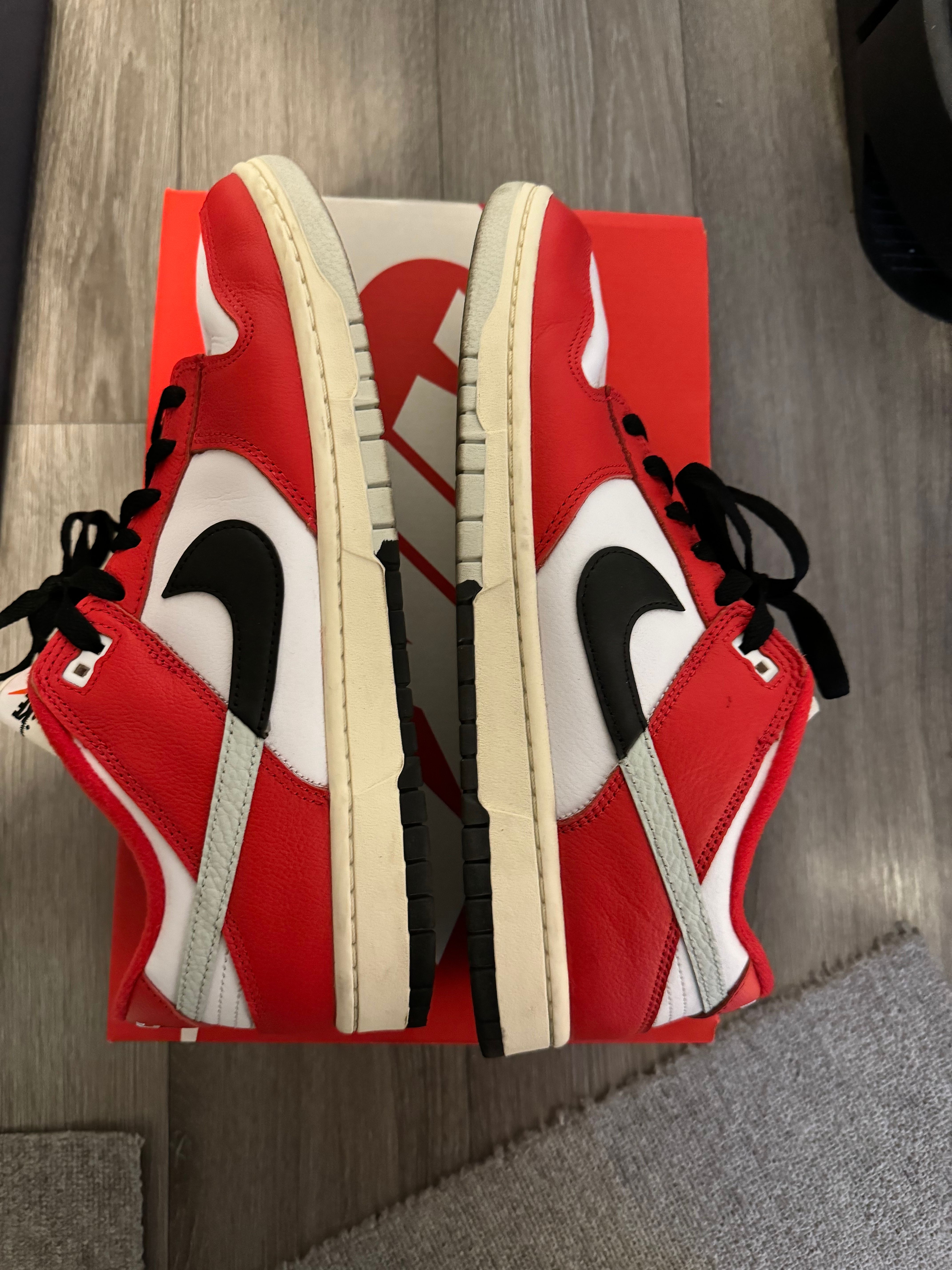 Nike Dunk Low Retro PRM "Chicago Split"