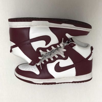 NIKE Women's DUNK HIGH "TEAM RED"