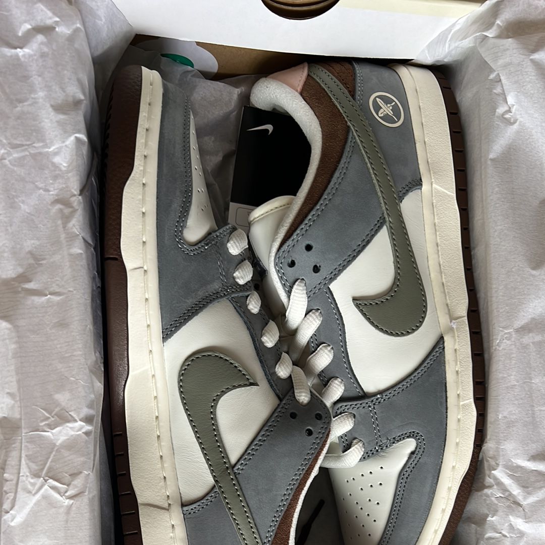 堀米 雄斗(Yuto Horigome) × Nike SB Dunk Low Pro QS "Wolf Grey"