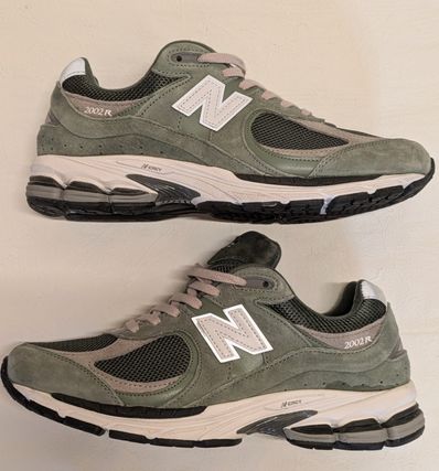 New Balance 2002R "Light Green"