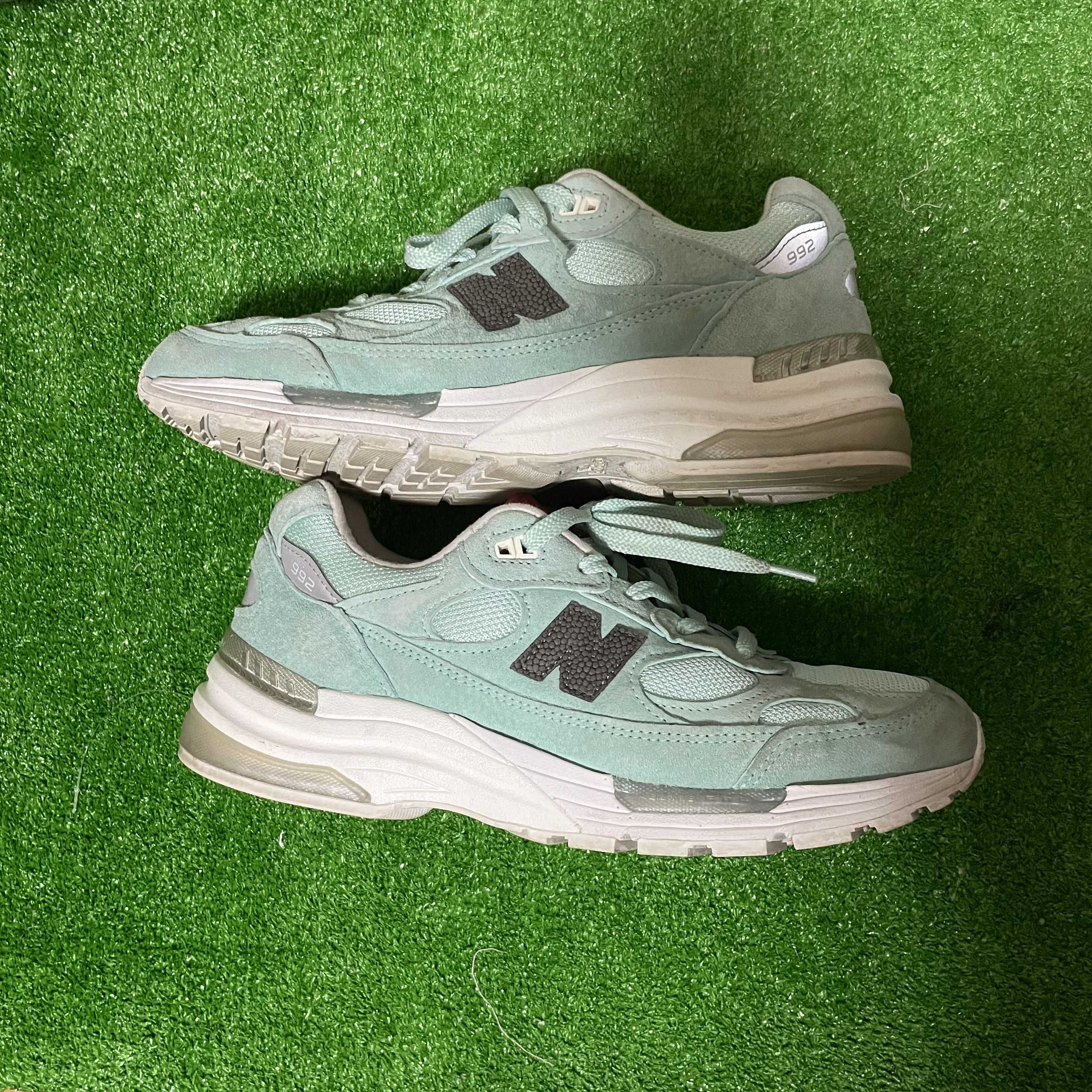 KITH × New Balance 992 Kithmas "Teal/Gray"