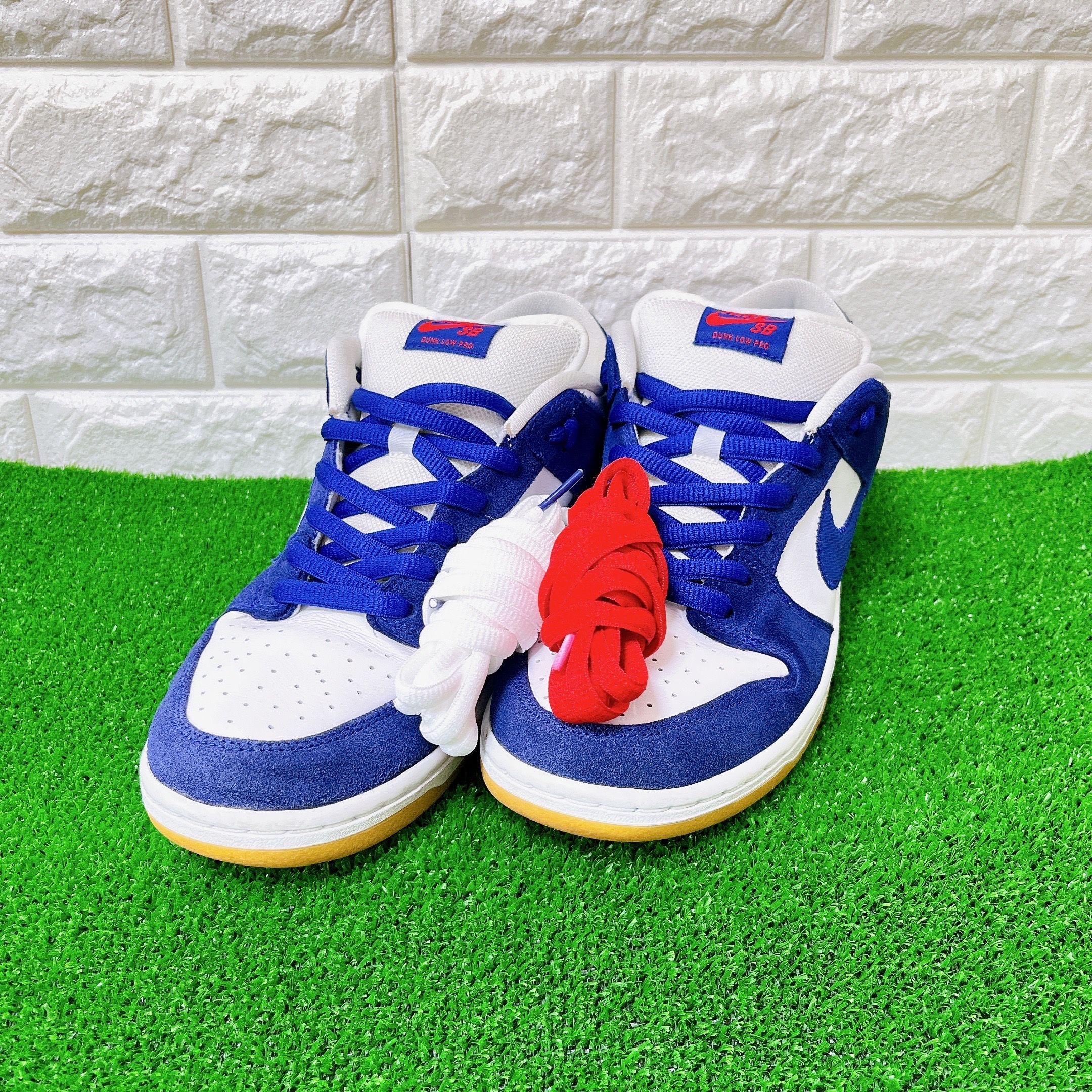 Nike SB Dunk Low "Los Angeles Dodgers/Deep Royal Blue"