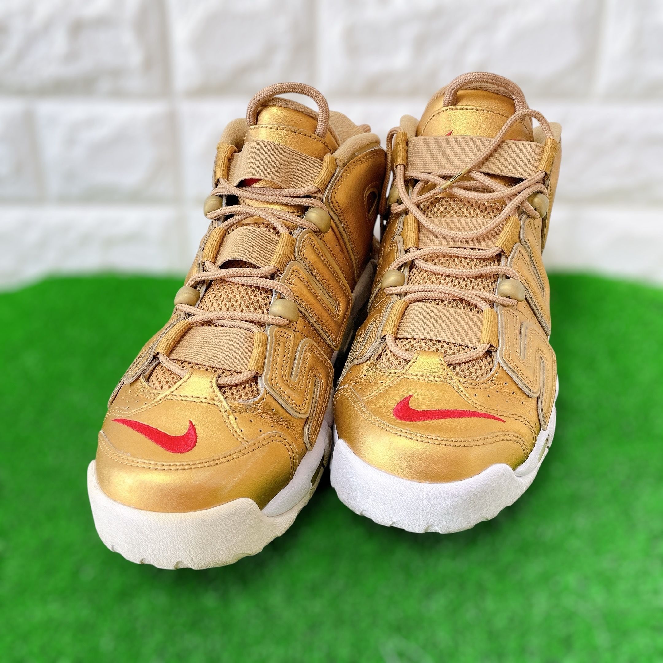 Supreme × Nike Air More Uptempo "Metallic Gold"
