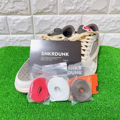 Travis Scott × Nike Air Jordan 1 Low OG SP "Reverse Mocha/Sail and Ridgerock"