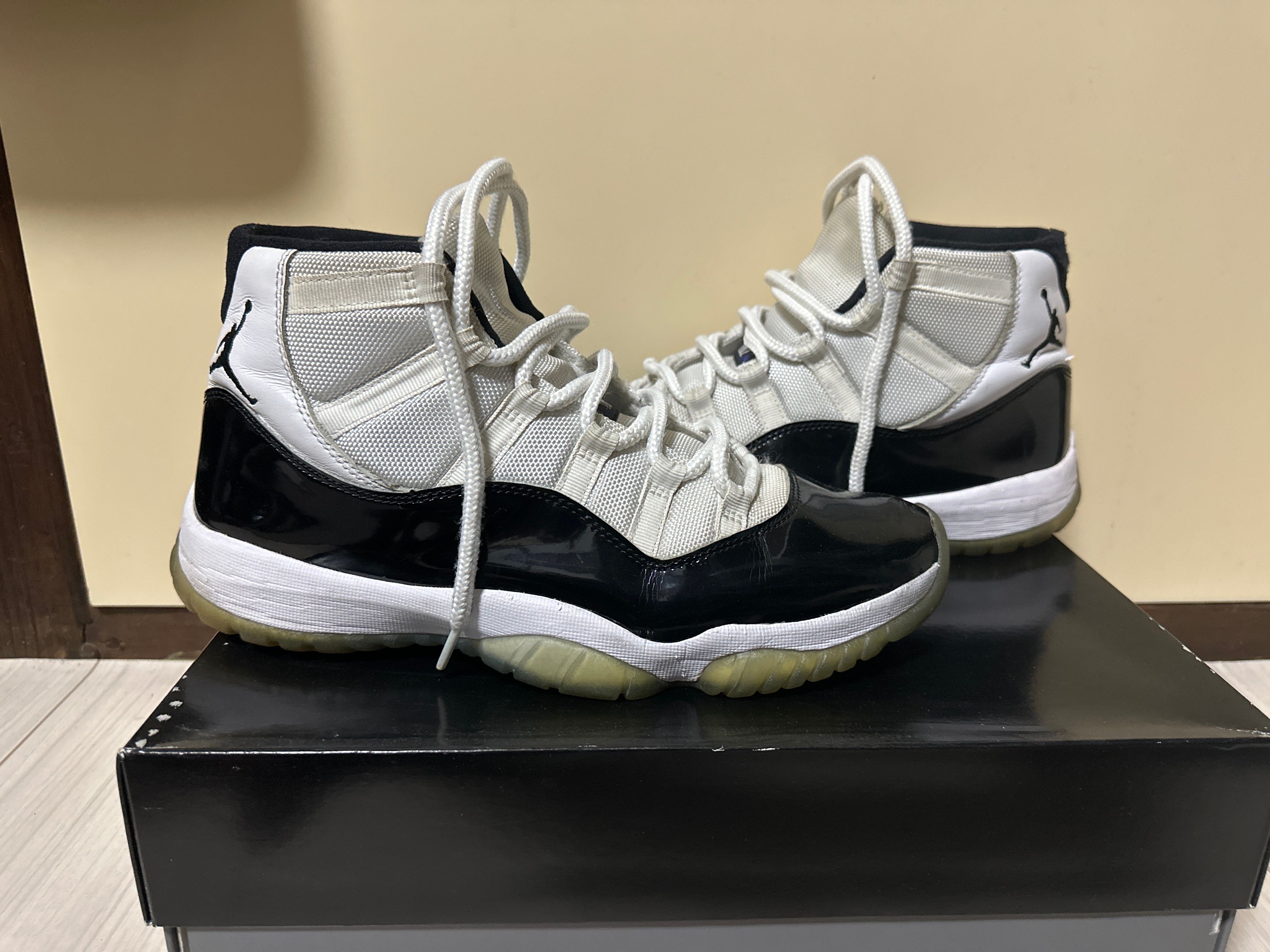 Nike Air Jordan 11 Retro "Concord" (2018)