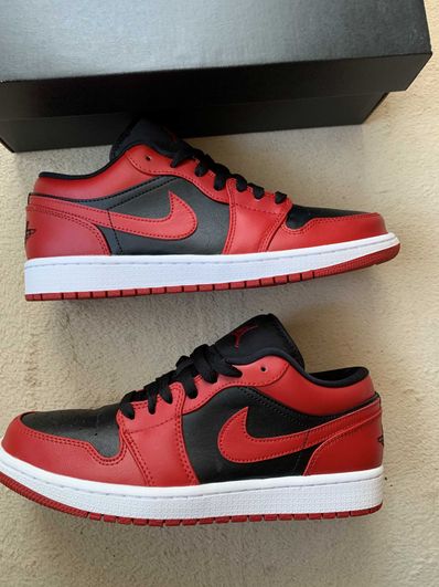 Nike Air Jordan 1 Low "Varsity Red"