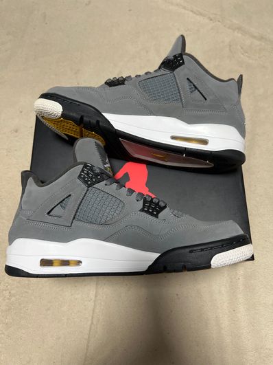 Nike Air Jordan 4 "Cool Grey"