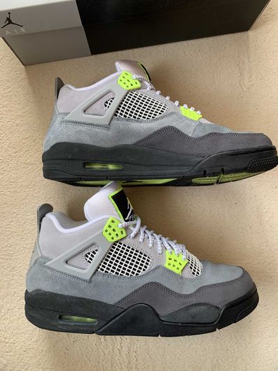 NIKE AIR JORDAN 4 RETRO LE "NEON"