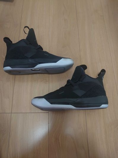 Nike Air Jordan XXXIII "Blackout"