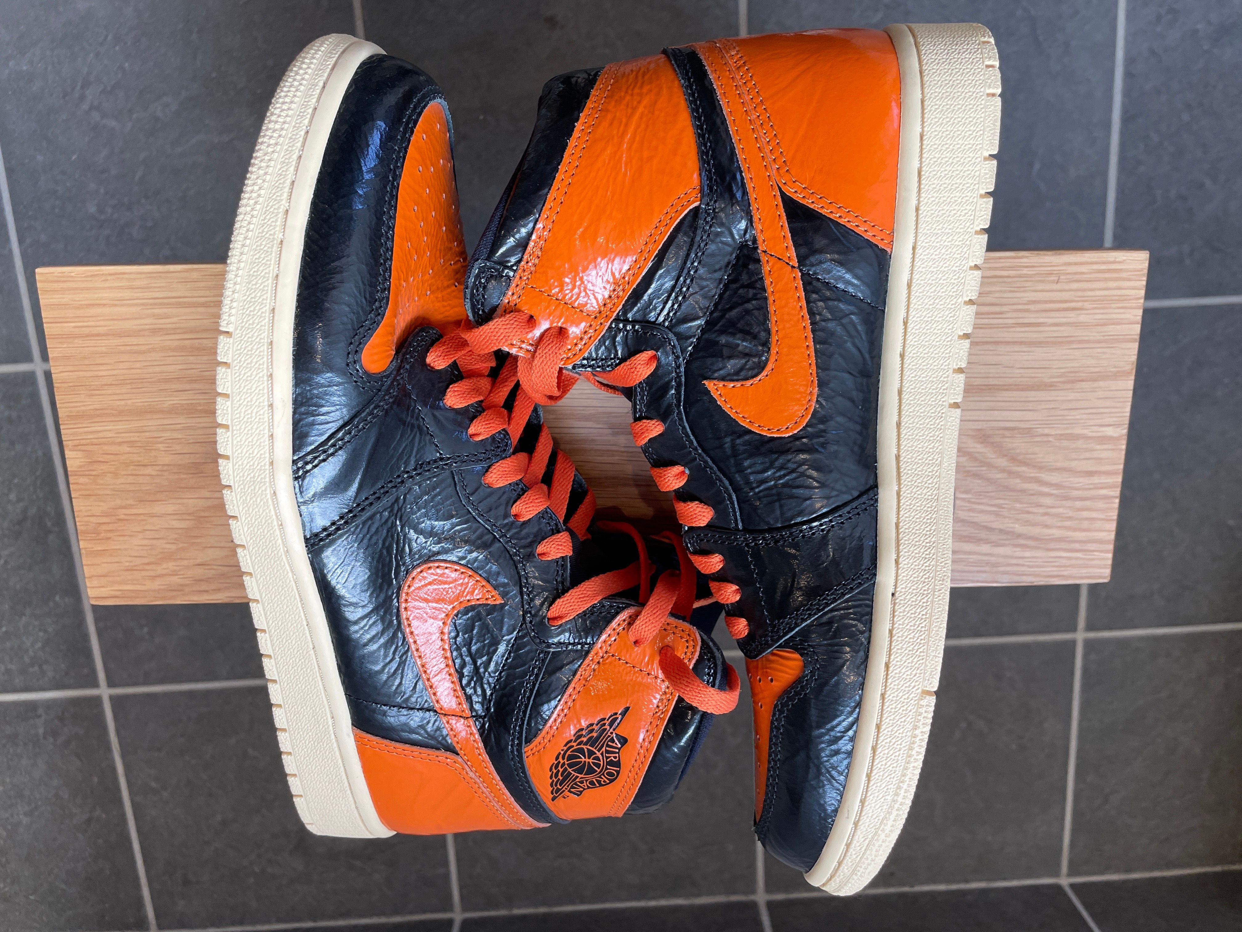 Nike Air Jordan 1 High "Shattered Backboard 3.0"
