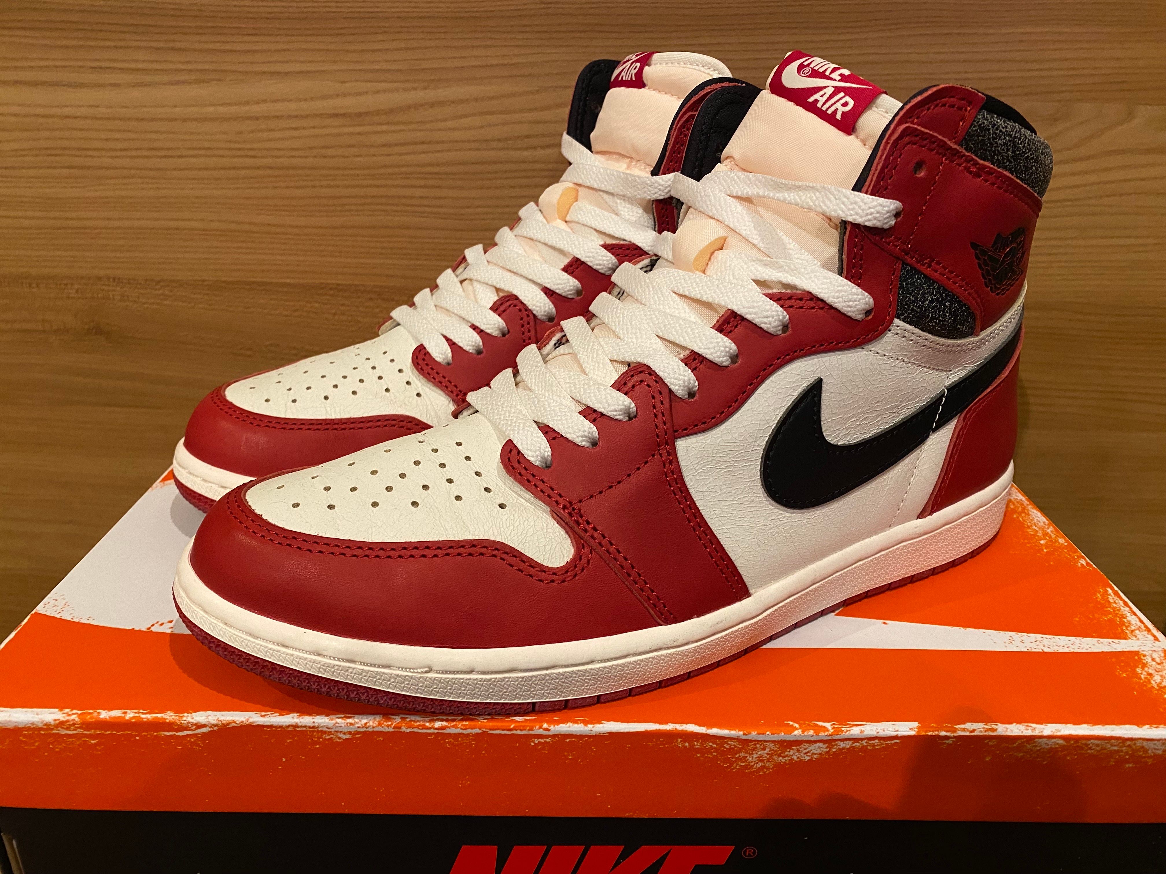 Nike Air Jordan 1 High OG "Lost & Found/Chicago"