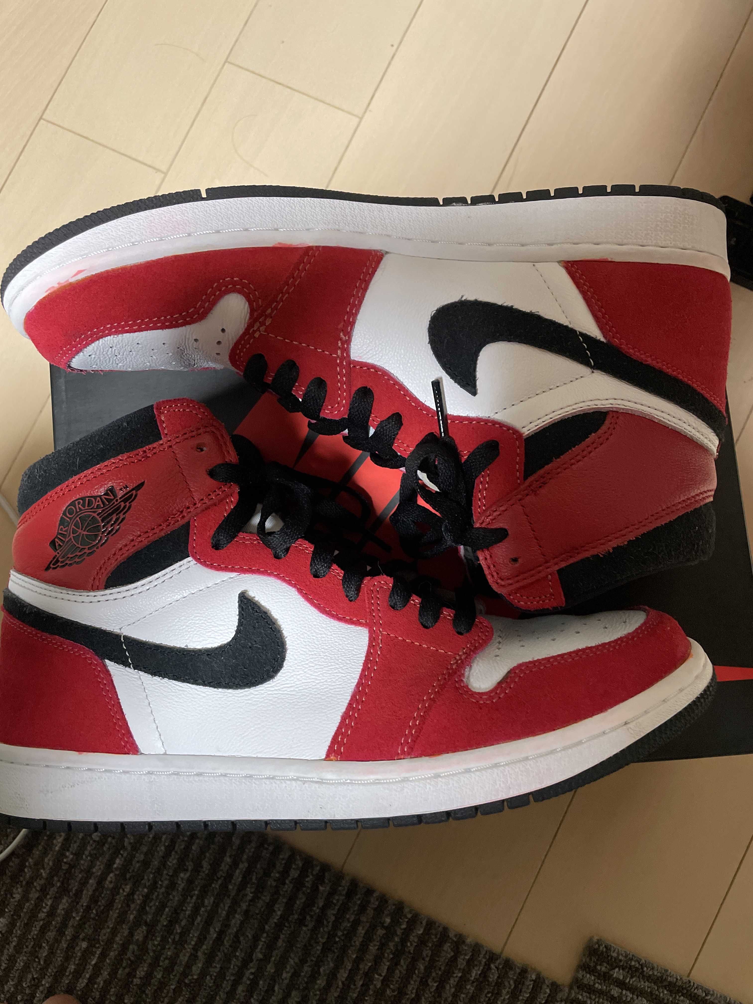 Nike Air Jordan 1 High OG "White/Black/Light Smoke Grey"