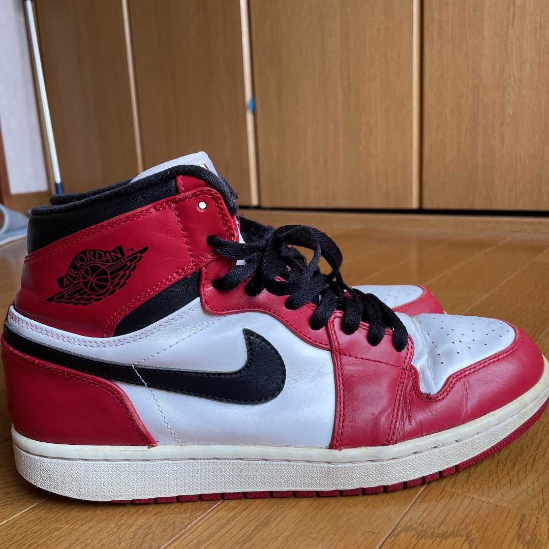 Nike Air Jordan 1 Retro High "Chicago" (2013)