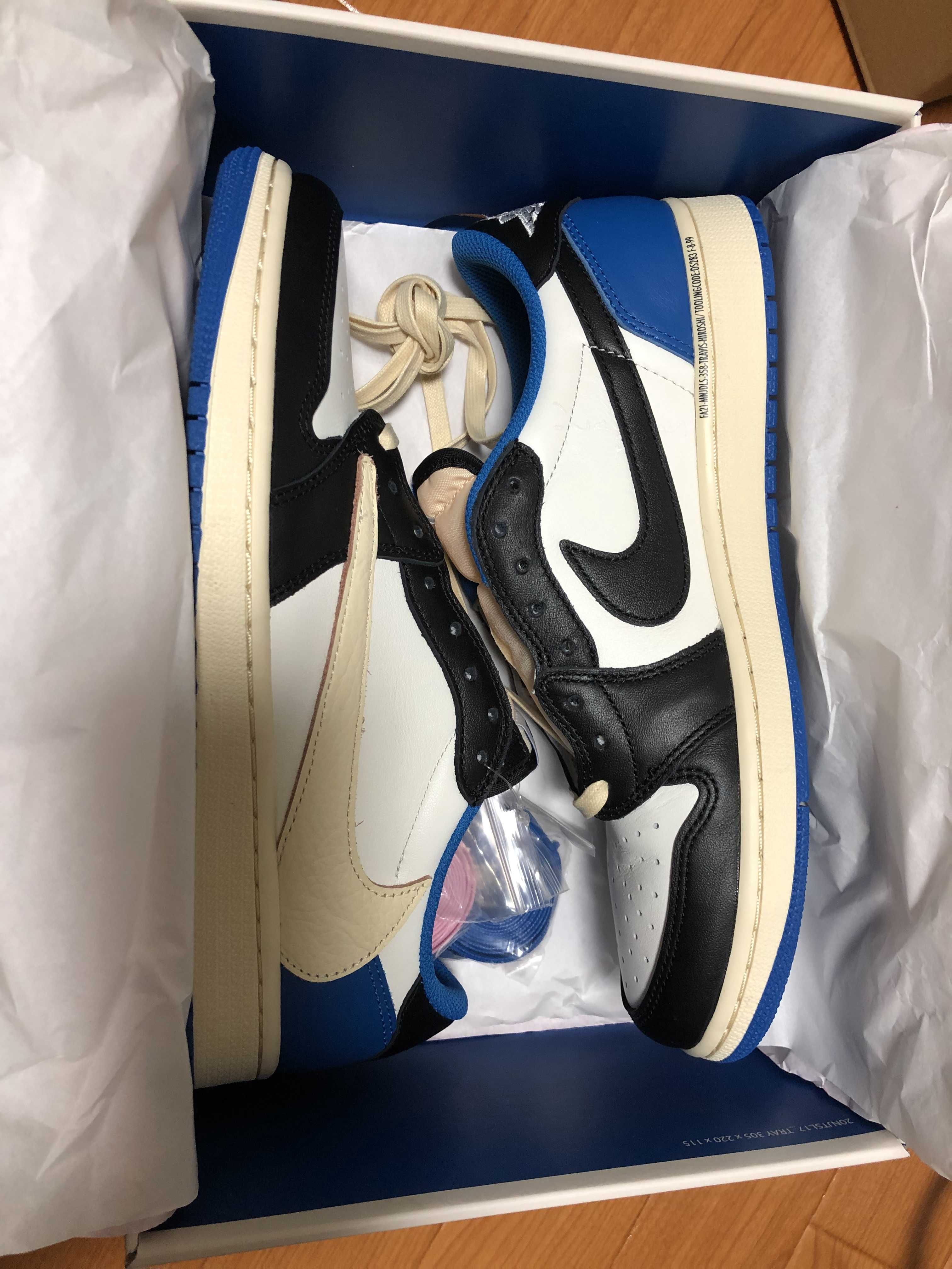 Travis Scott × fragment design × Nike Air Jordan 1 Low OG SP "Military Blue"