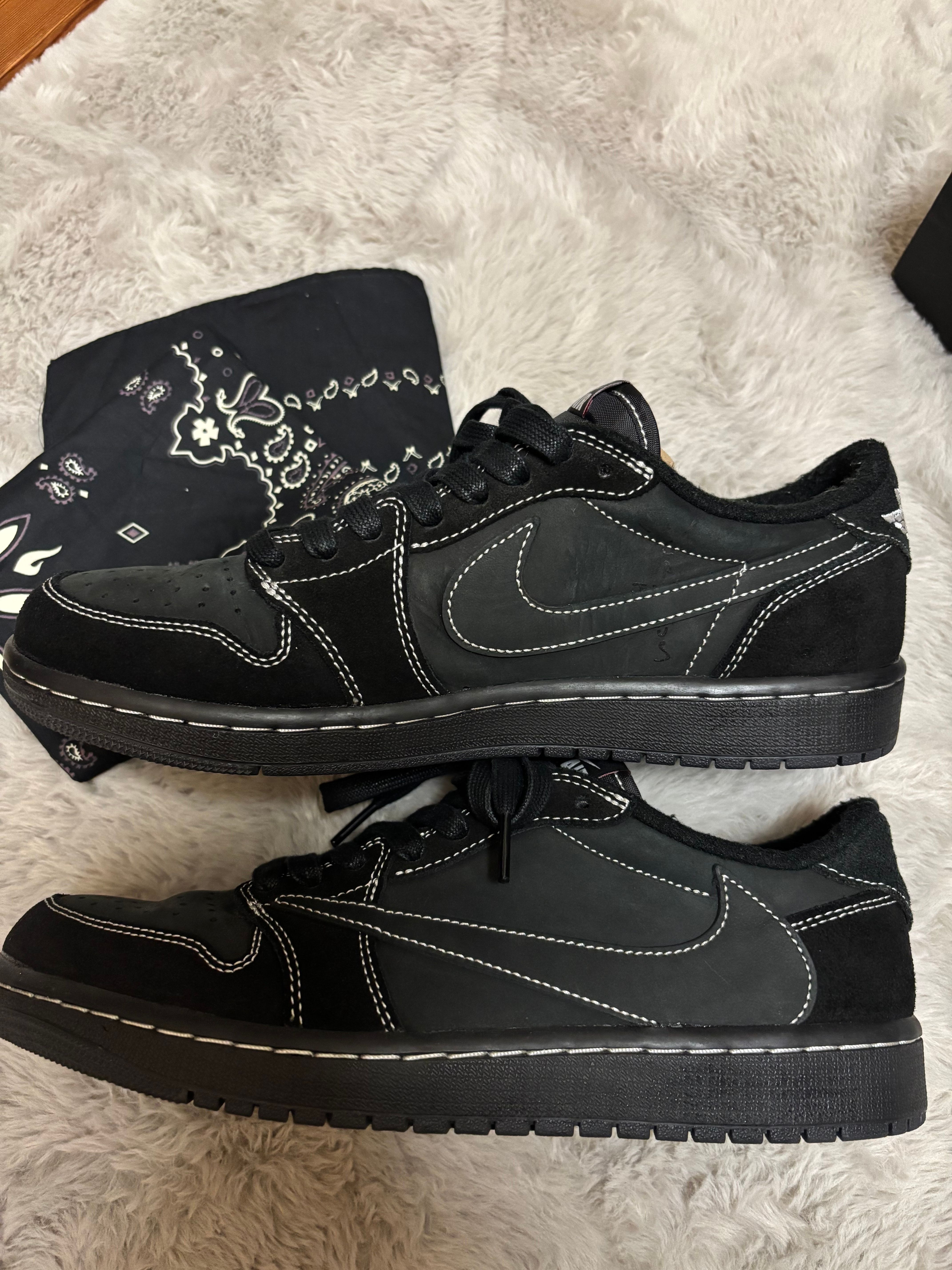 Travis Scott × Nike Air Jordan 1 Low OG SP "Black Phantom"