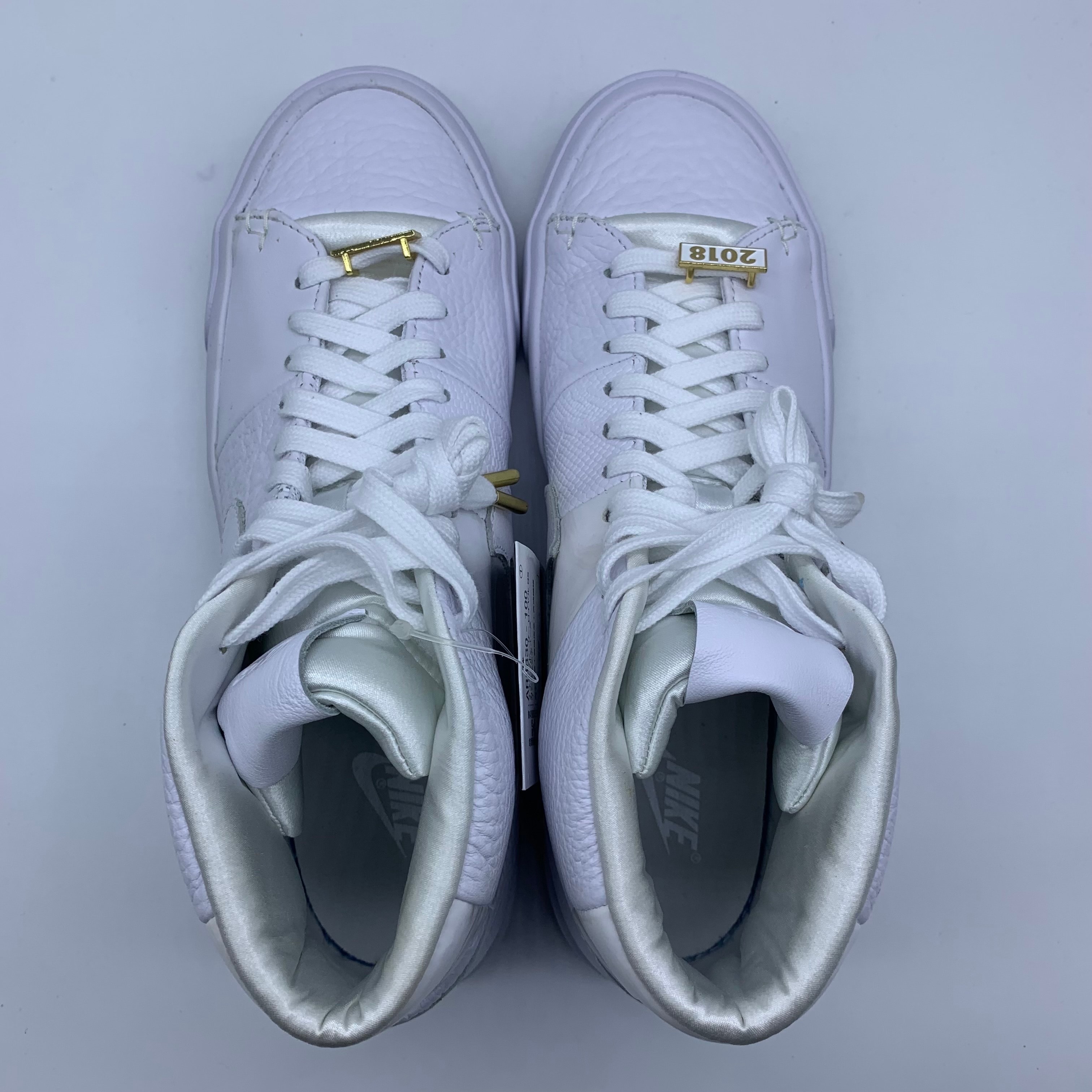 NIKE BLAZER ROYAL QS "TRIPLE WHITE"