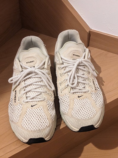 Stussy × Nike Air Max 2013 "Fossil"