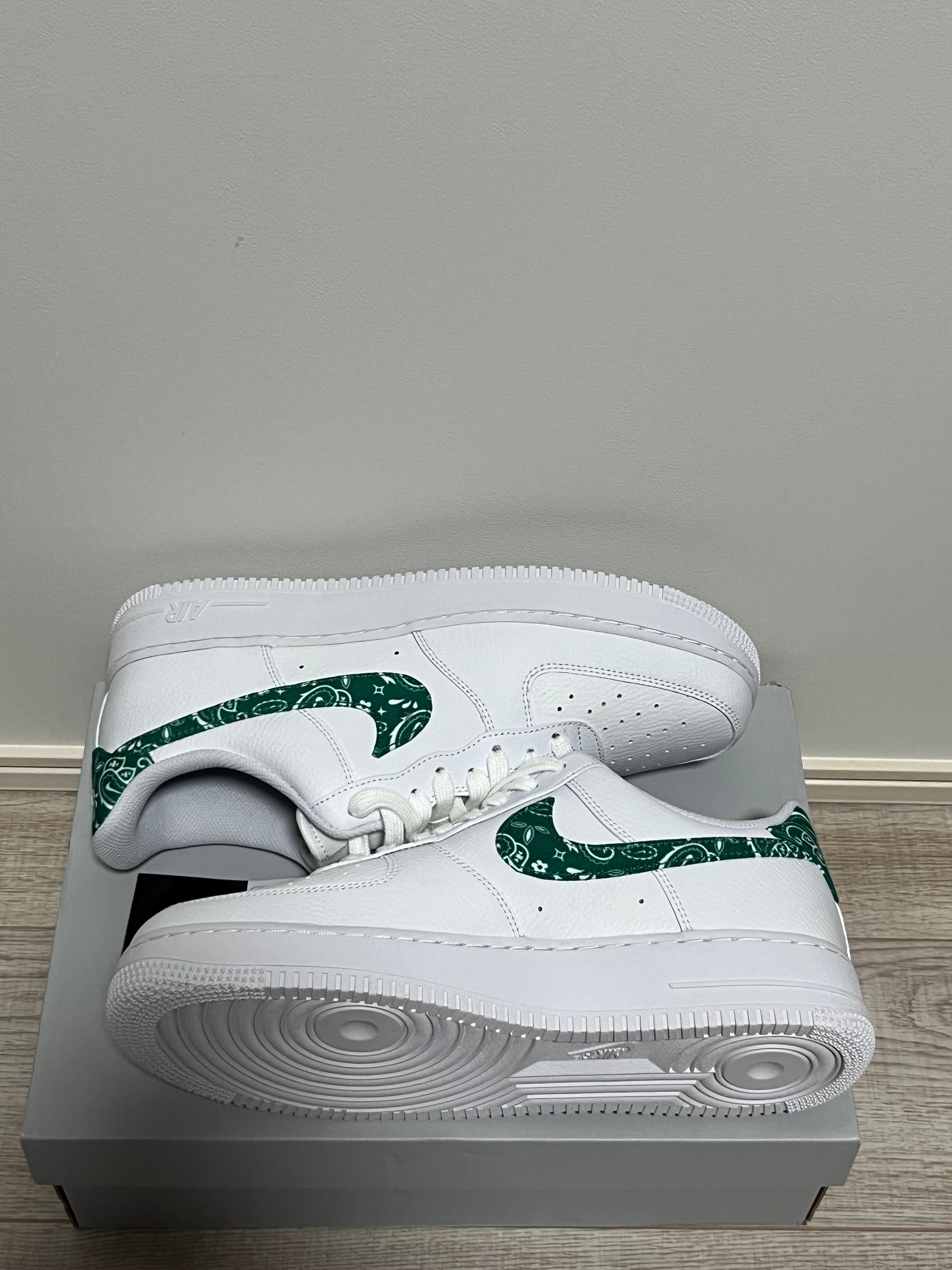 Nike Women's Air Force 1 Low '07 Essential "Green Paisley"