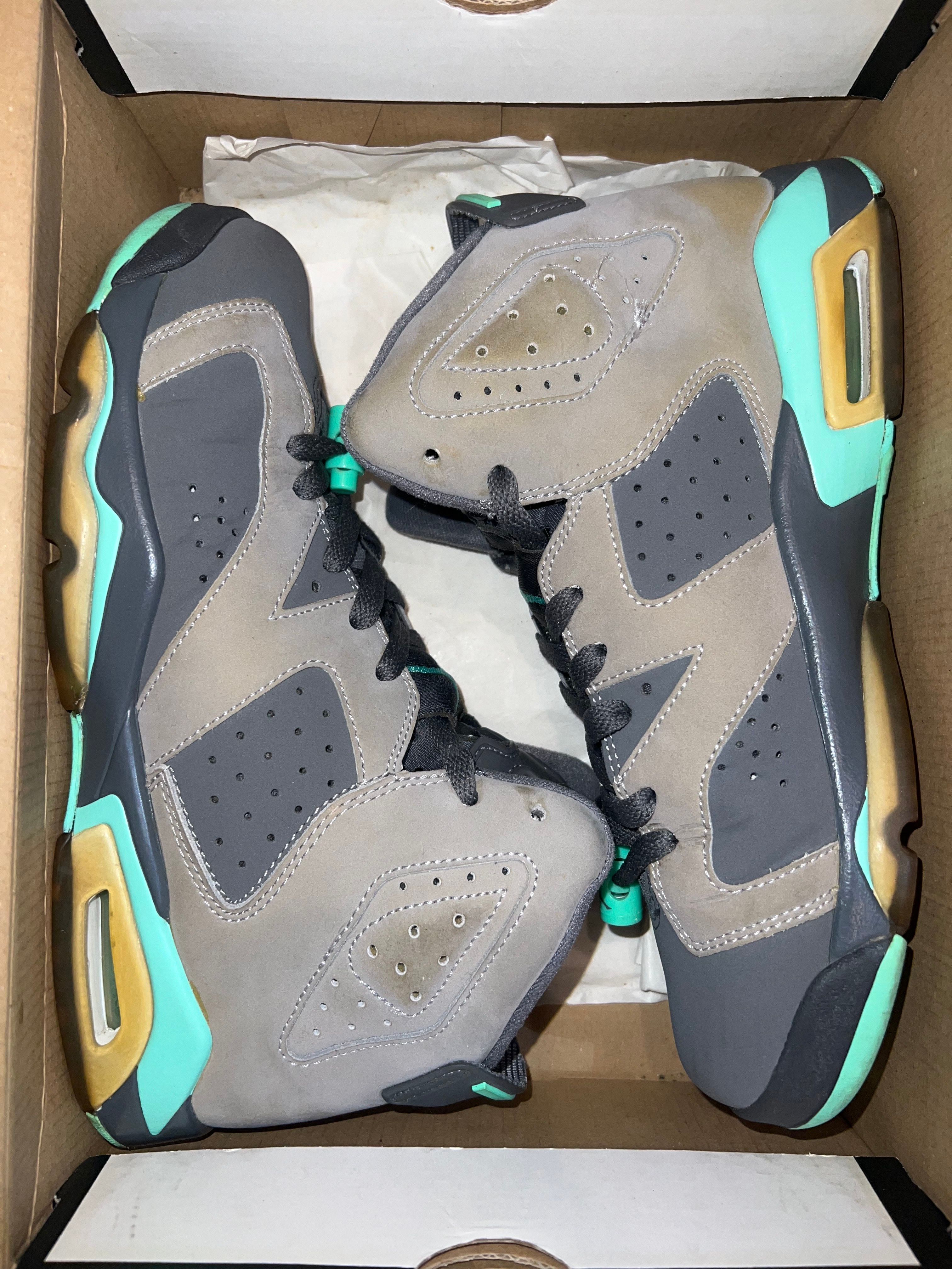 NIKE AIR JORDAN 6 RETRO GREEN GLOW (GS)